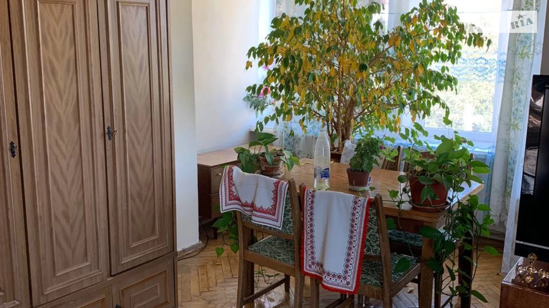 Продається 3-кімнатна квартира 77 кв. м у Теребовлі, вул. 22-го Січня, 13А - фото 2