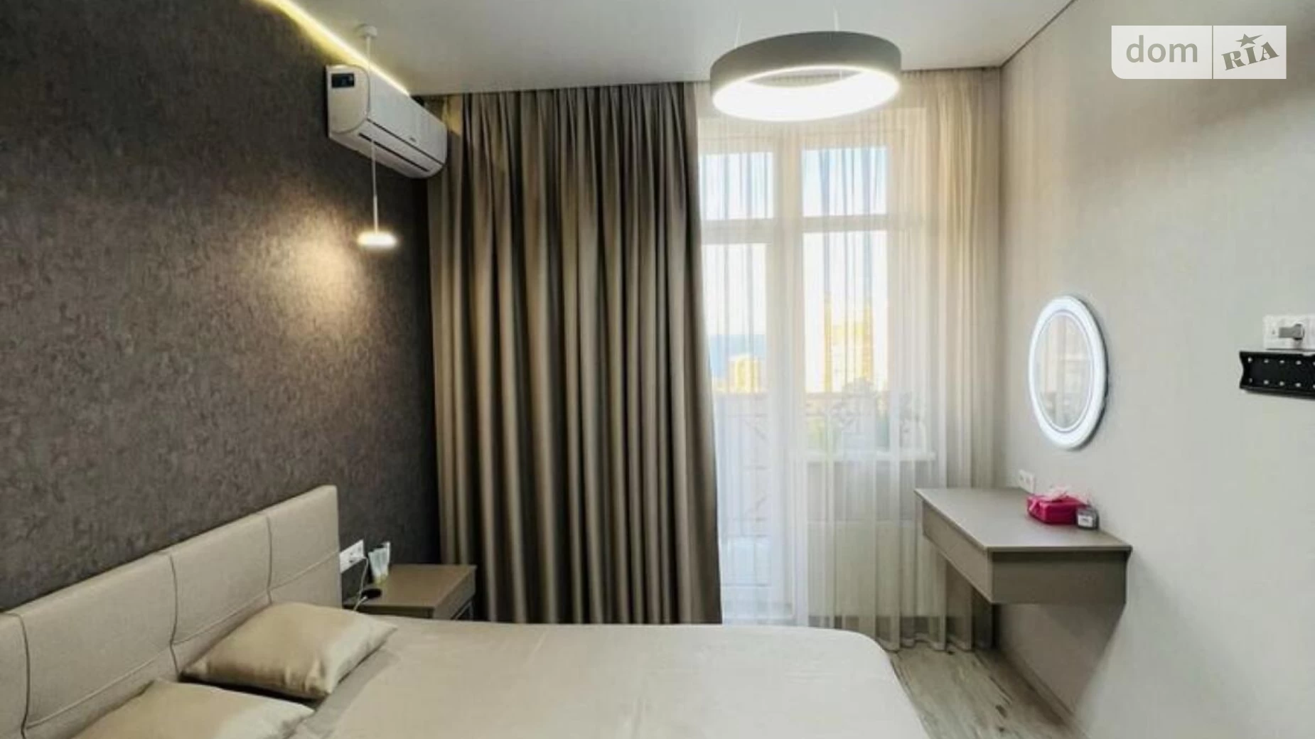 Продается 2-комнатная квартира 72 кв. м в Одессе, пер. Курортный, 1Б - фото 2