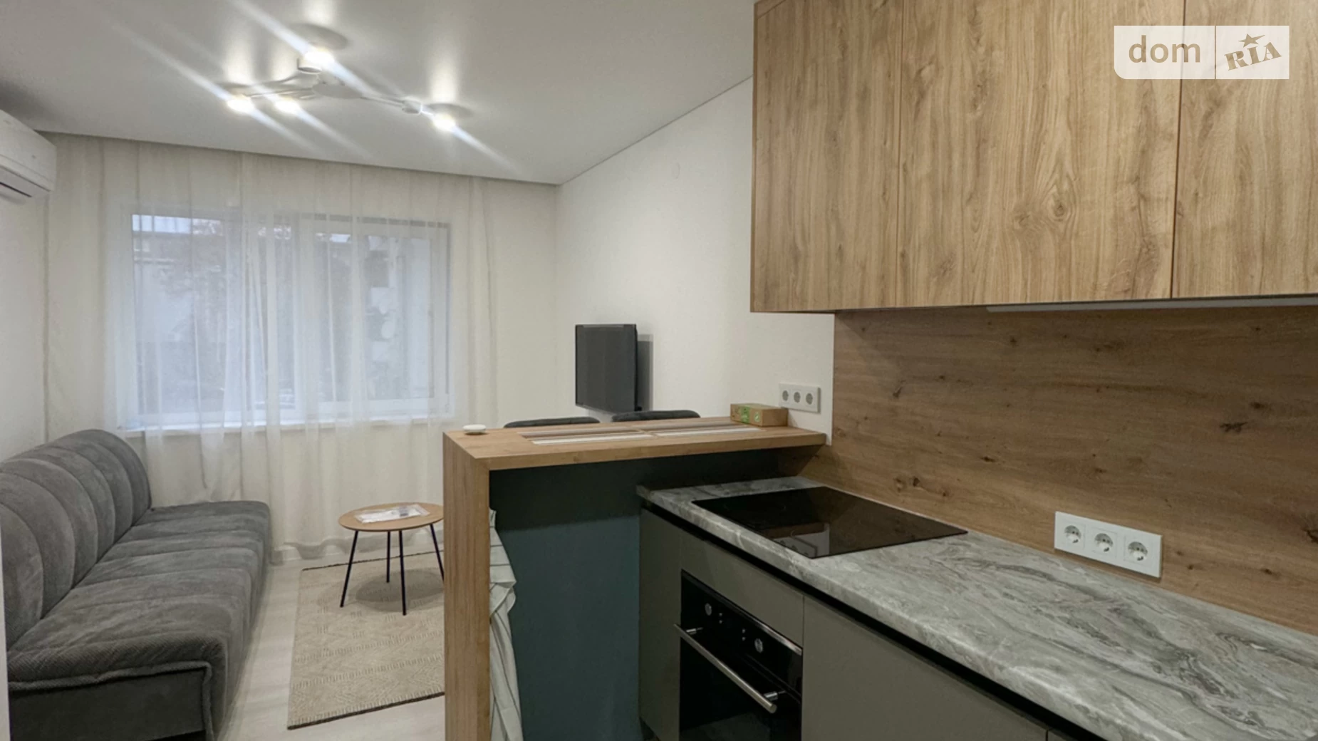 Продается 1-комнатная квартира 47 кв. м в Ужгороде, ул. Тихого, 11 - фото 4