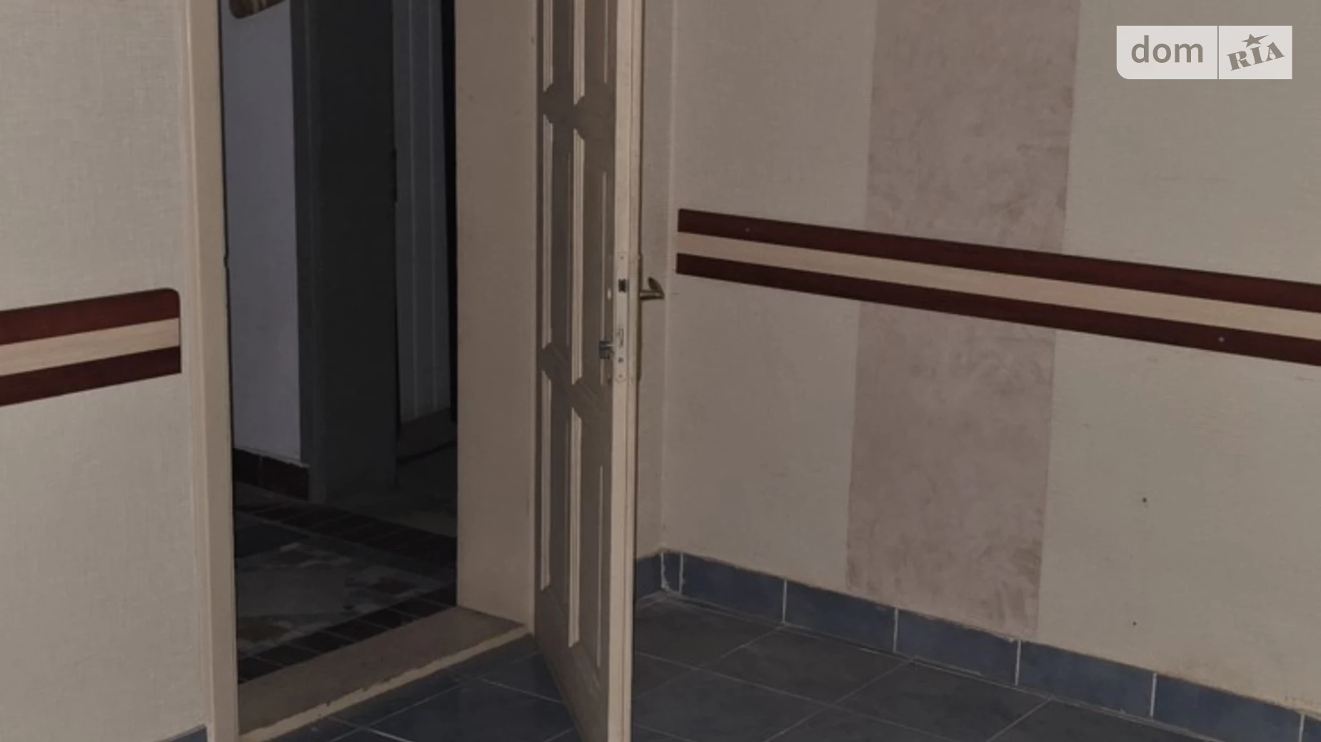 Продается объект сферы услуг 427 кв. м в 1-этажном здании, цена: 200000 € - фото 5
