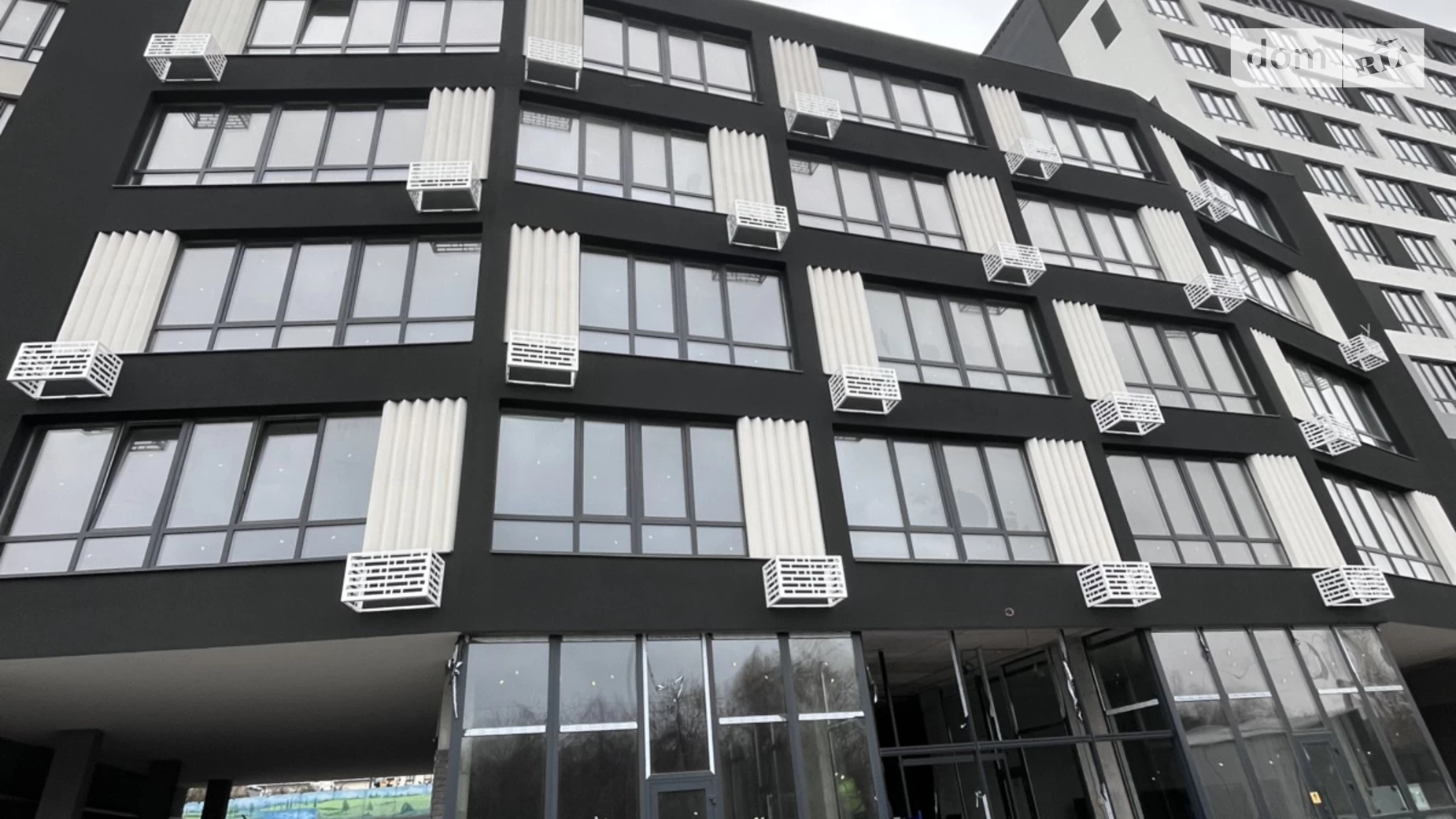 Продається офіс 60.9 кв. м в бізнес-центрі, цена: 54810 $ - фото 2