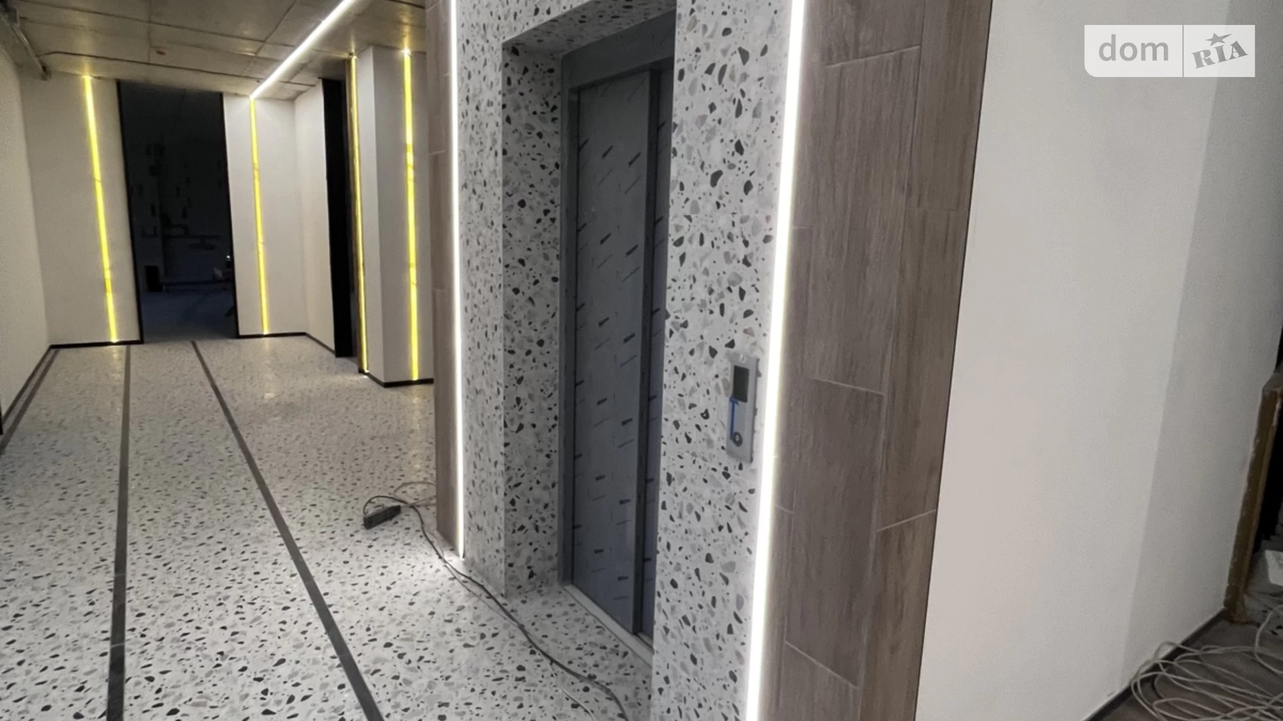Продається офіс 60.9 кв. м в бізнес-центрі, цена: 54810 $ - фото 5