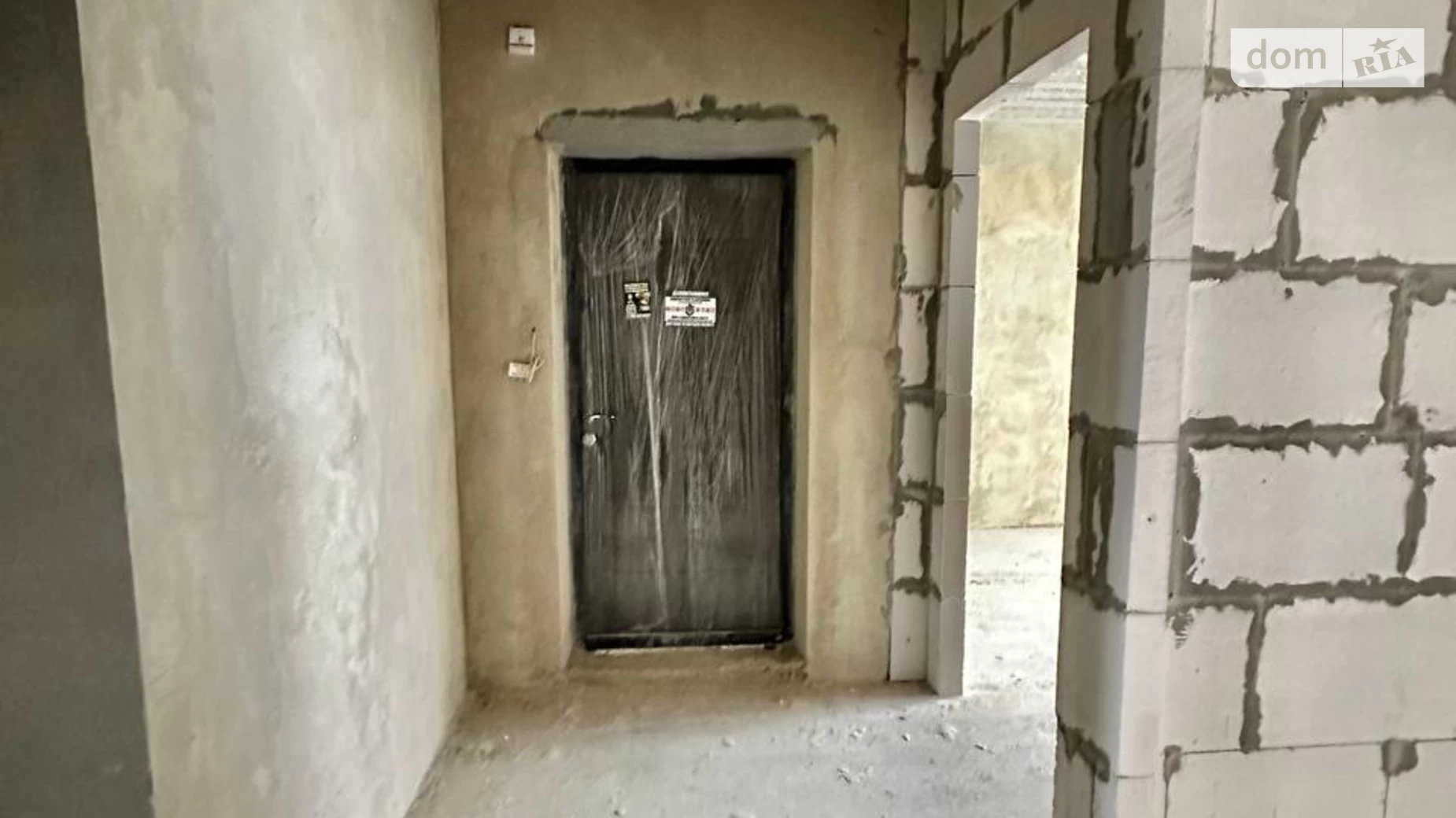 Продается 2-комнатная квартира 64.8 кв. м в Ивано-Франковске, ул. Высочана Семена, 18 корпус 17 - фото 4