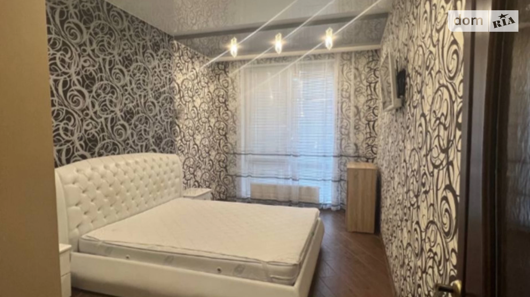 Продается 2-комнатная квартира 67.9 кв. м в Одессе, ул. Генуэзская, 24Д корпус 2 - фото 3