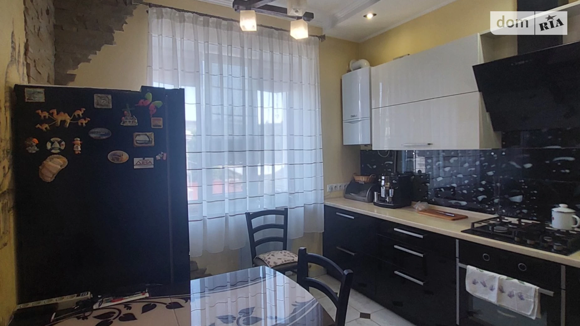 Продается 2-комнатная квартира 56.9 кв. м в Дрогобыче, ул. Адама Мицкевича - фото 2