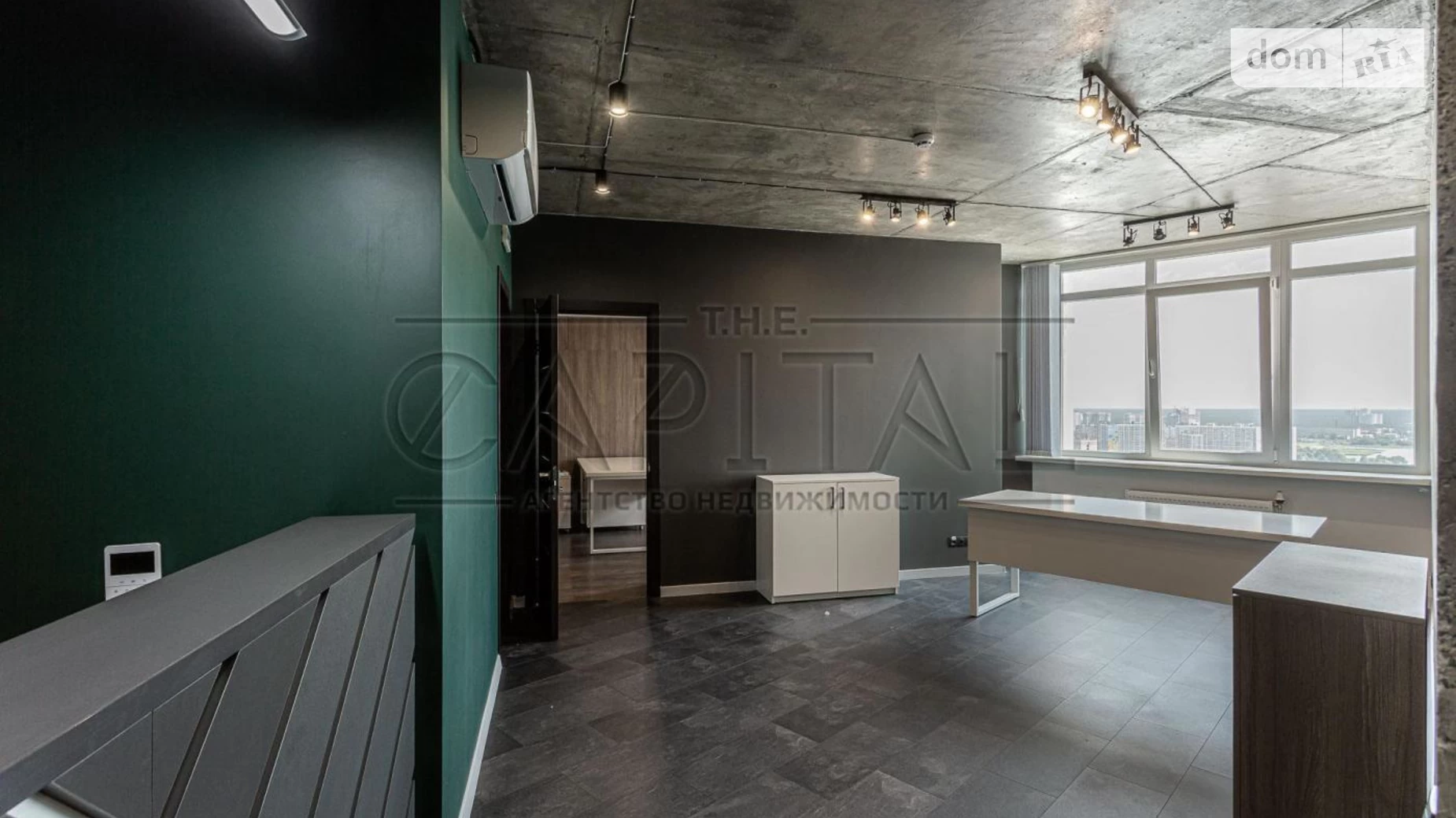 Сдается в аренду офис 150 кв. м в бизнес-центре, цена: 1500 $ - фото 2