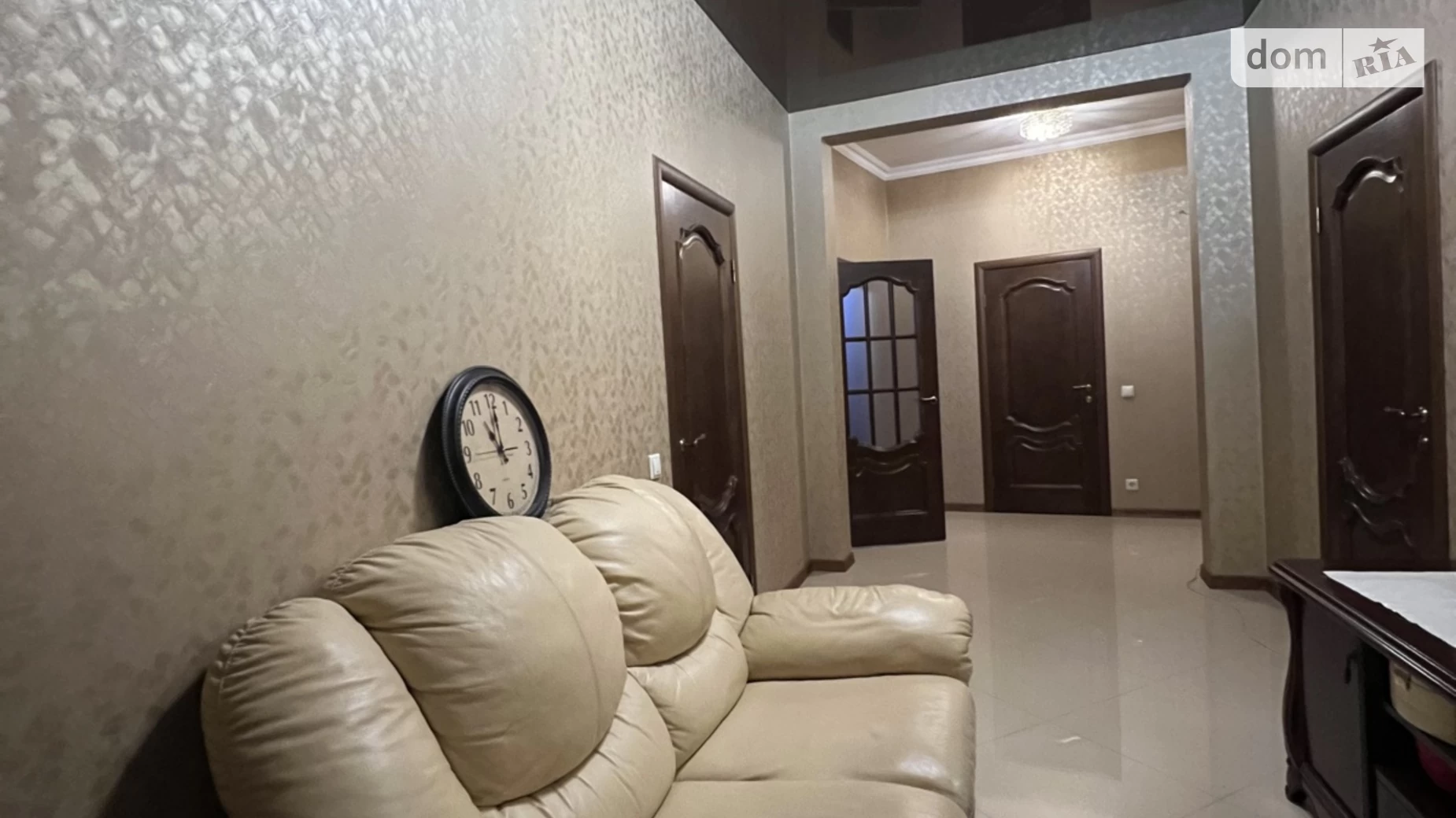 Продається 3-кімнатна квартира 132.4 кв. м у Ужгороді, цена: 230000 $ - фото 2