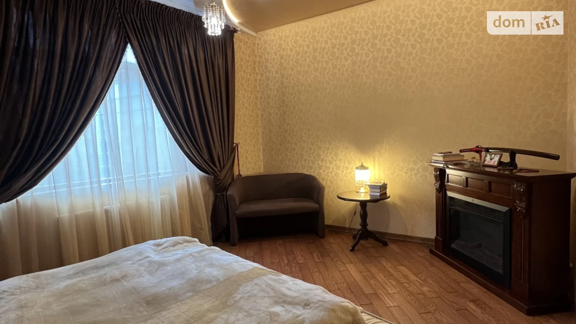Продається 3-кімнатна квартира 132.4 кв. м у Ужгороді, цена: 230000 $ - фото 5