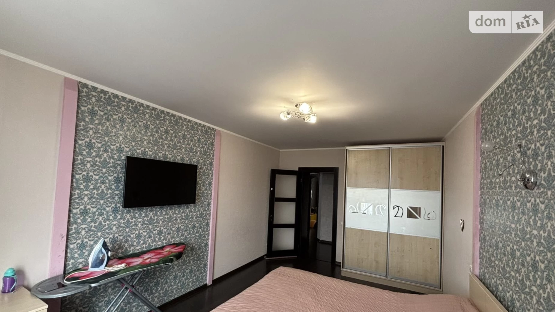 Продається 2-кімнатна квартира 82 кв. м у Одесі, вул. Паркова, 77 корпус 1 - фото 3