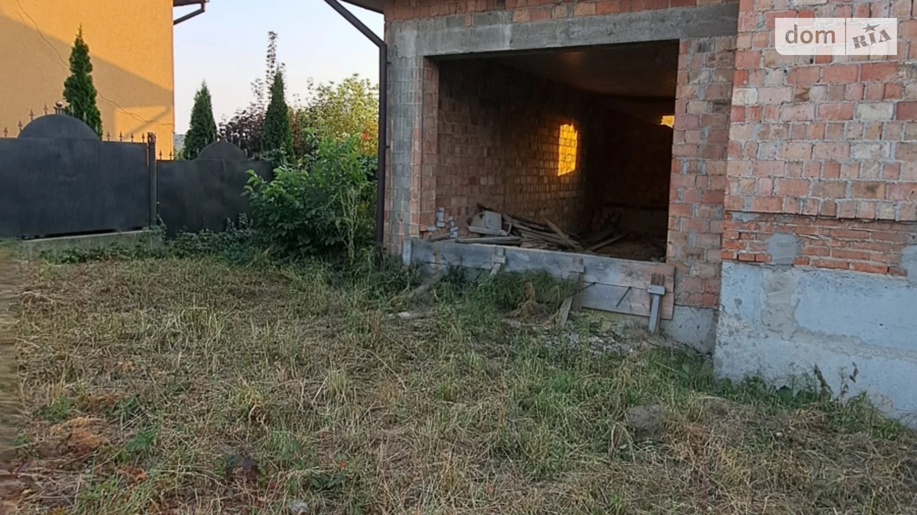 Продается дом на 2 этажа 240 кв. м с мебелью, цена: 77000 $ - фото 3