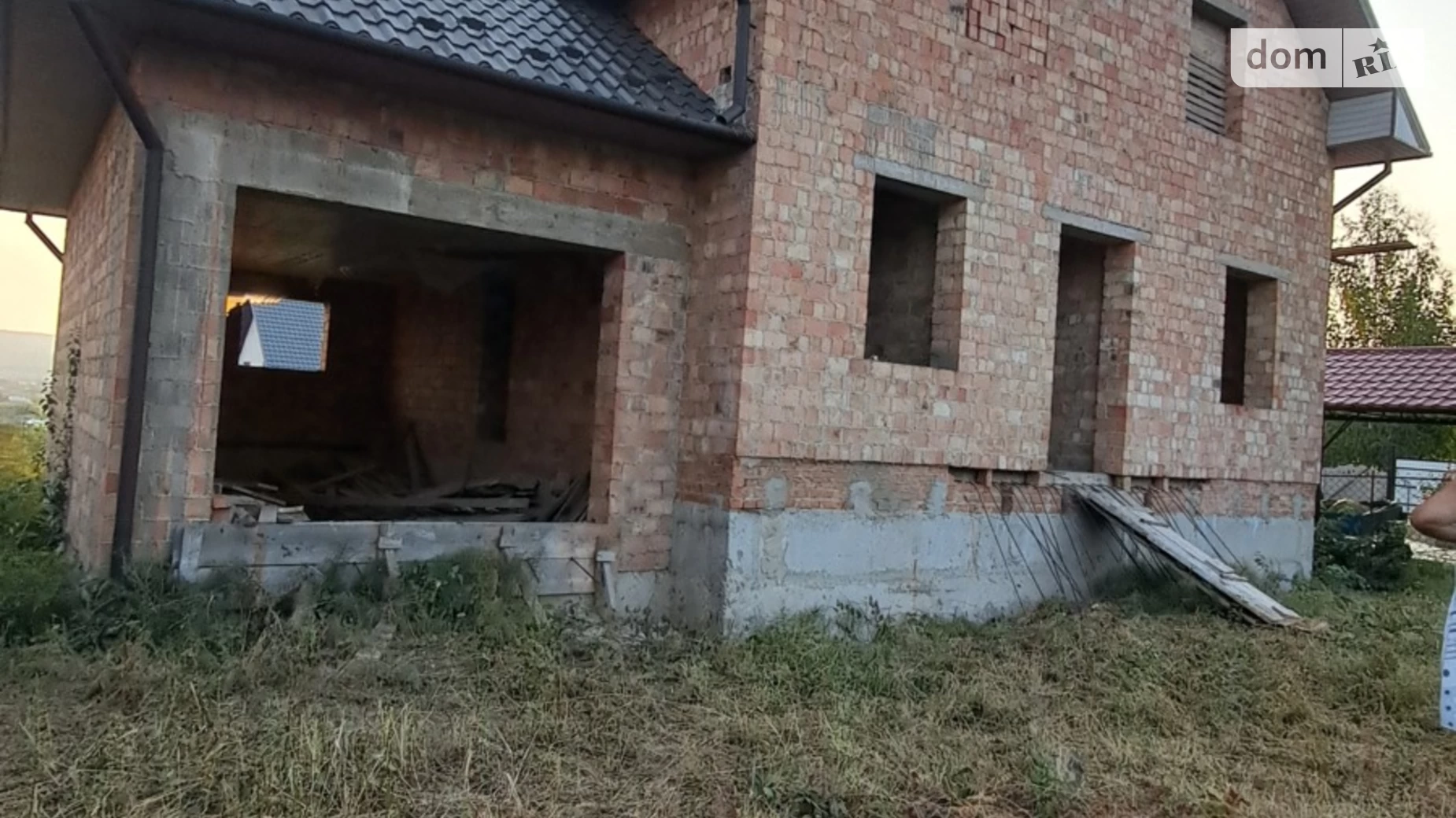 Продается дом на 2 этажа 240 кв. м с мебелью, цена: 77000 $ - фото 2