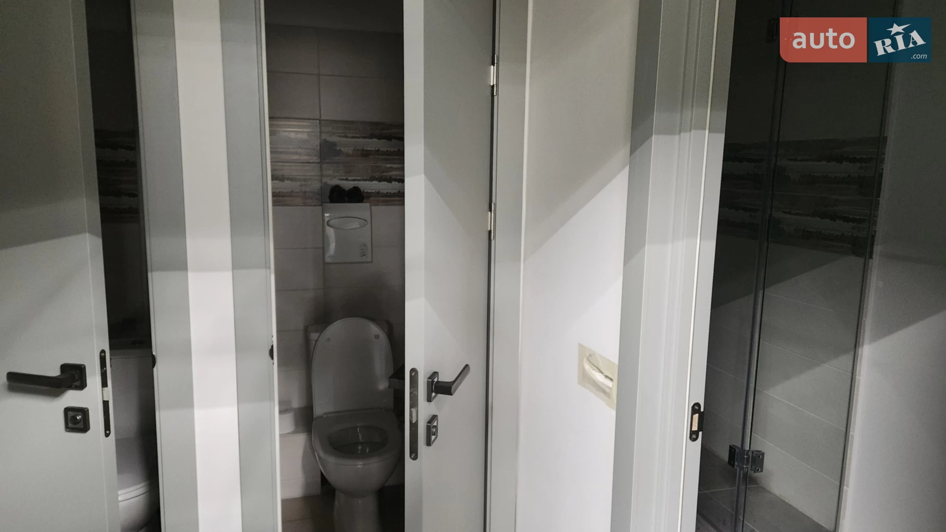 Здається в оренду офіс 357 кв. м в бізнес-центрі, цена: 3570 $ - фото 4