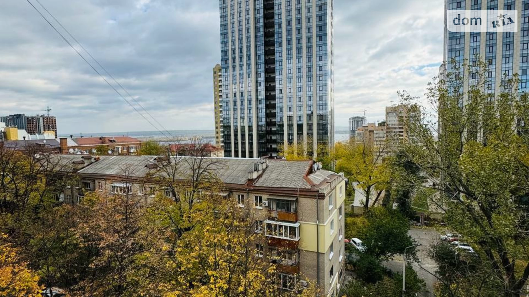 Продается 3-комнатная квартира 68 кв. м в Днепре, ул. Героев Крут, 10 - фото 2