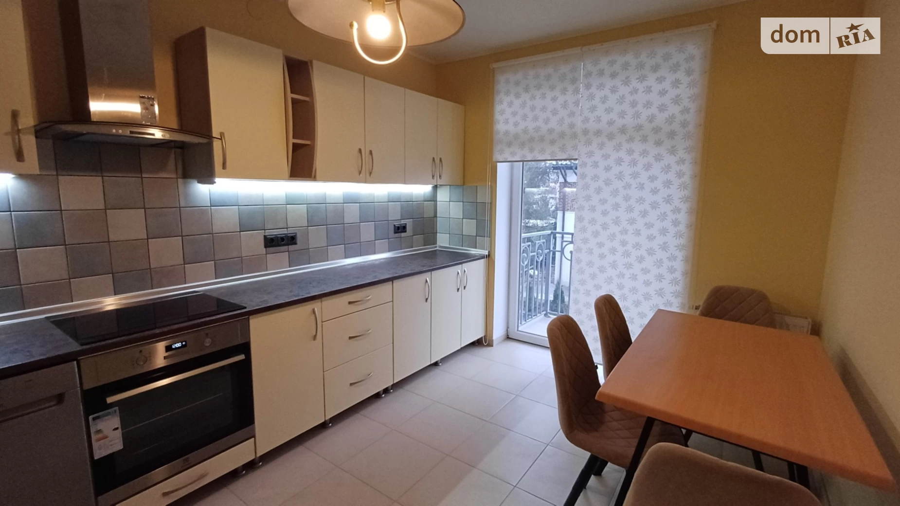 Продается 3-комнатная квартира 90 кв. м в Ужгороде, пл. Гренджи-Донского - фото 4