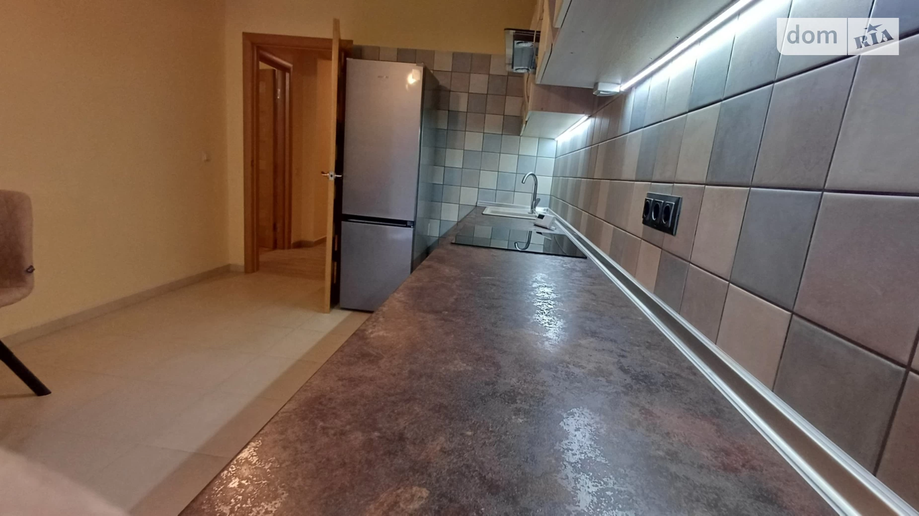 Продается 3-комнатная квартира 90 кв. м в Ужгороде, пл. Гренджи-Донского - фото 5