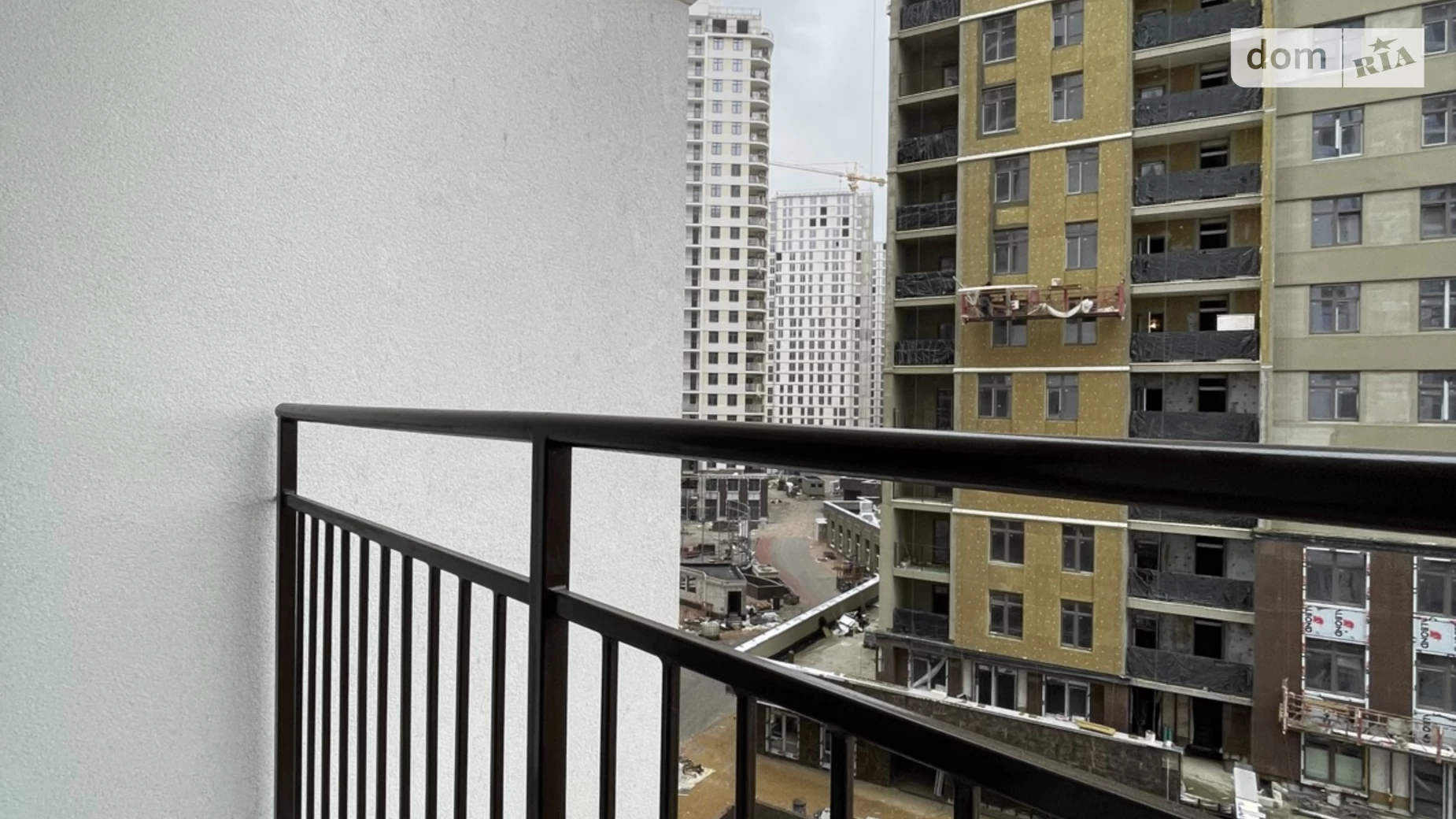 Продается 2-комнатная квартира 69.41 кв. м в Одессе, ул. Краснова, 3 корпус 65 - фото 4