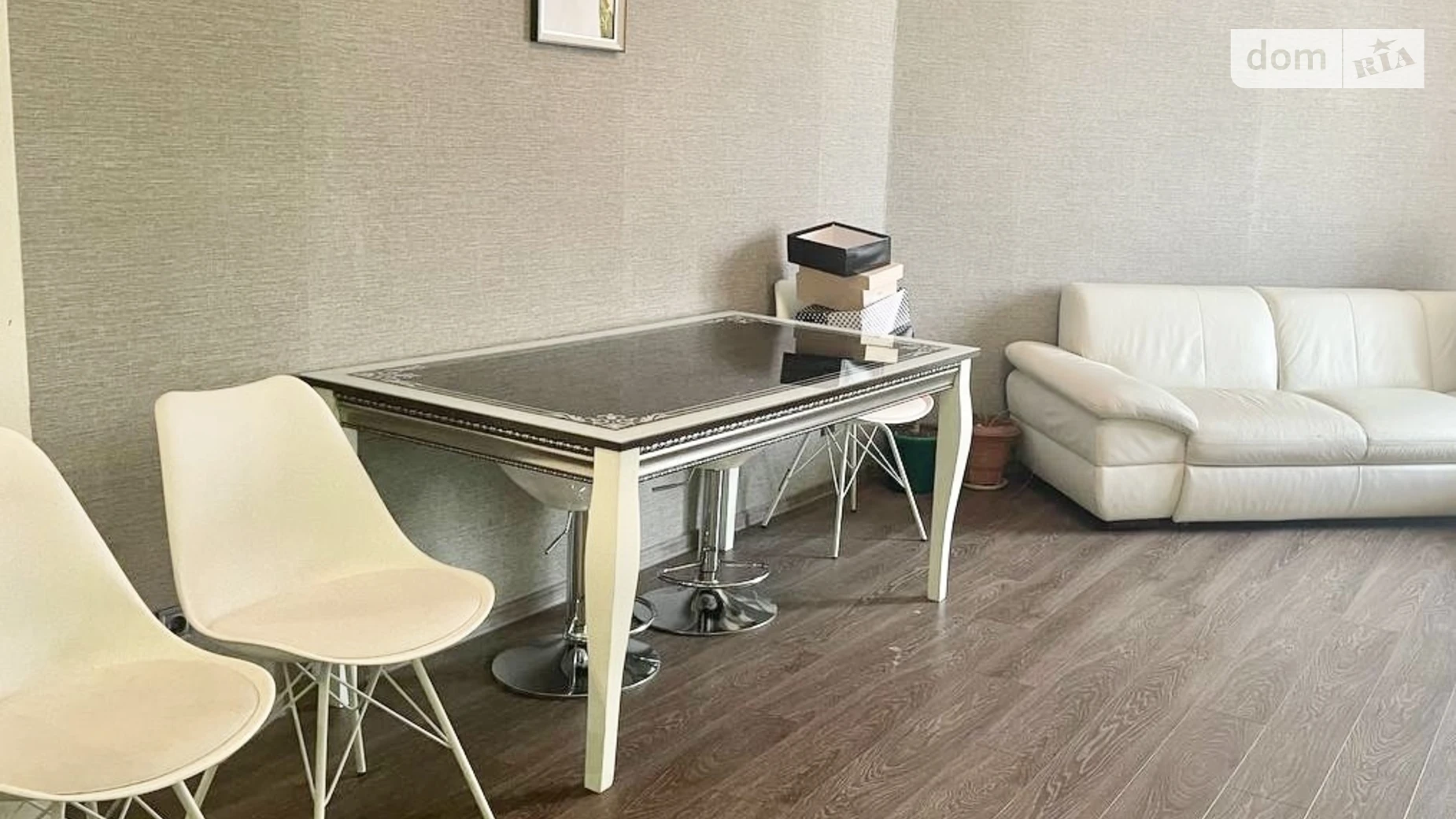 Сдается в аренду 1-комнатная квартира 63 кв. м в Одессе, ул. Среднефонтанская, 19В - фото 2