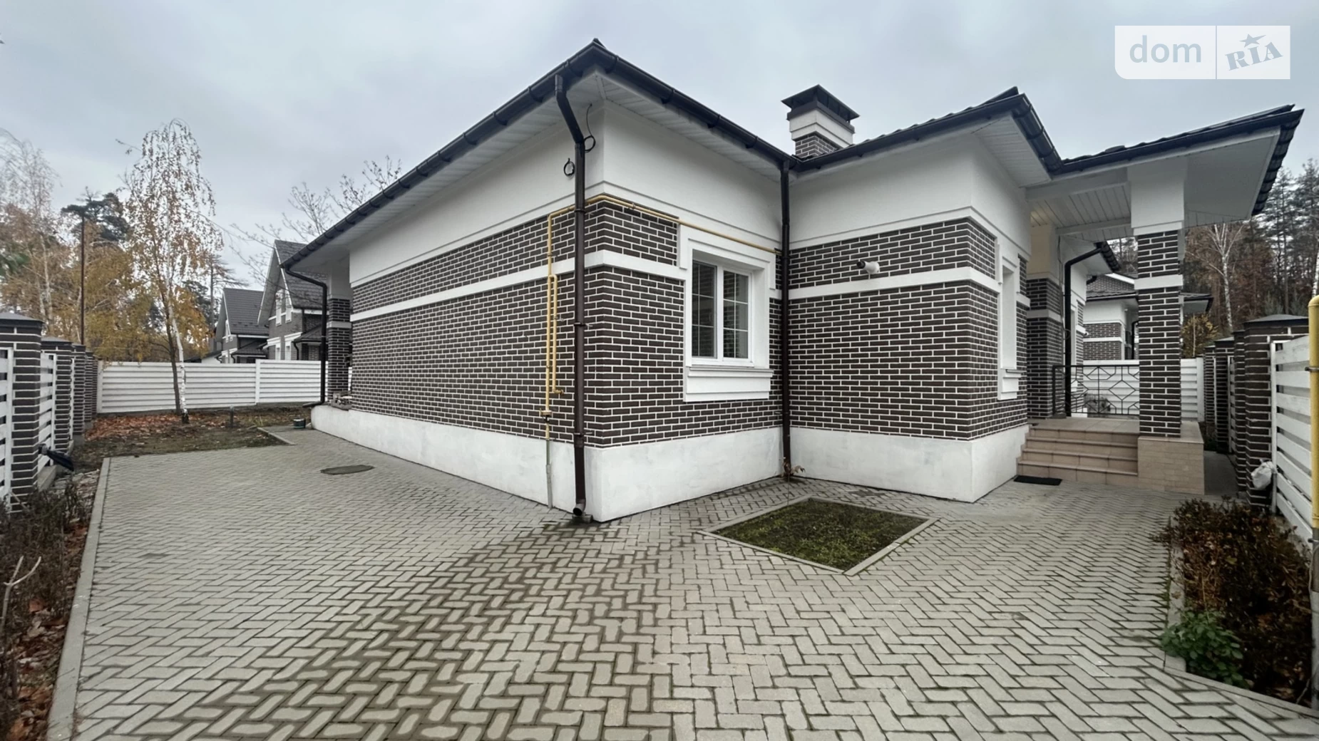 Продается одноэтажный дом 121 кв. м с мебелью, цена: 250000 $ - фото 2