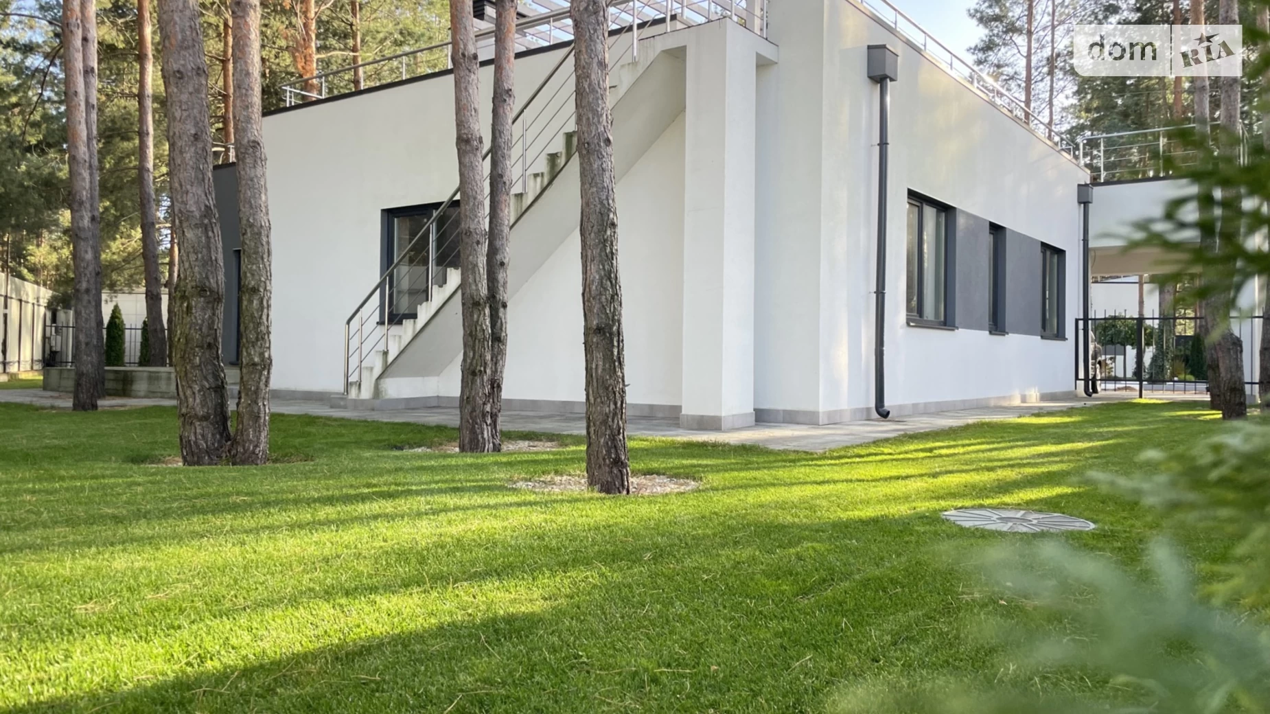 Продается одноэтажный дом 210 кв. м с подвалом, цена: 160000 $ - фото 2