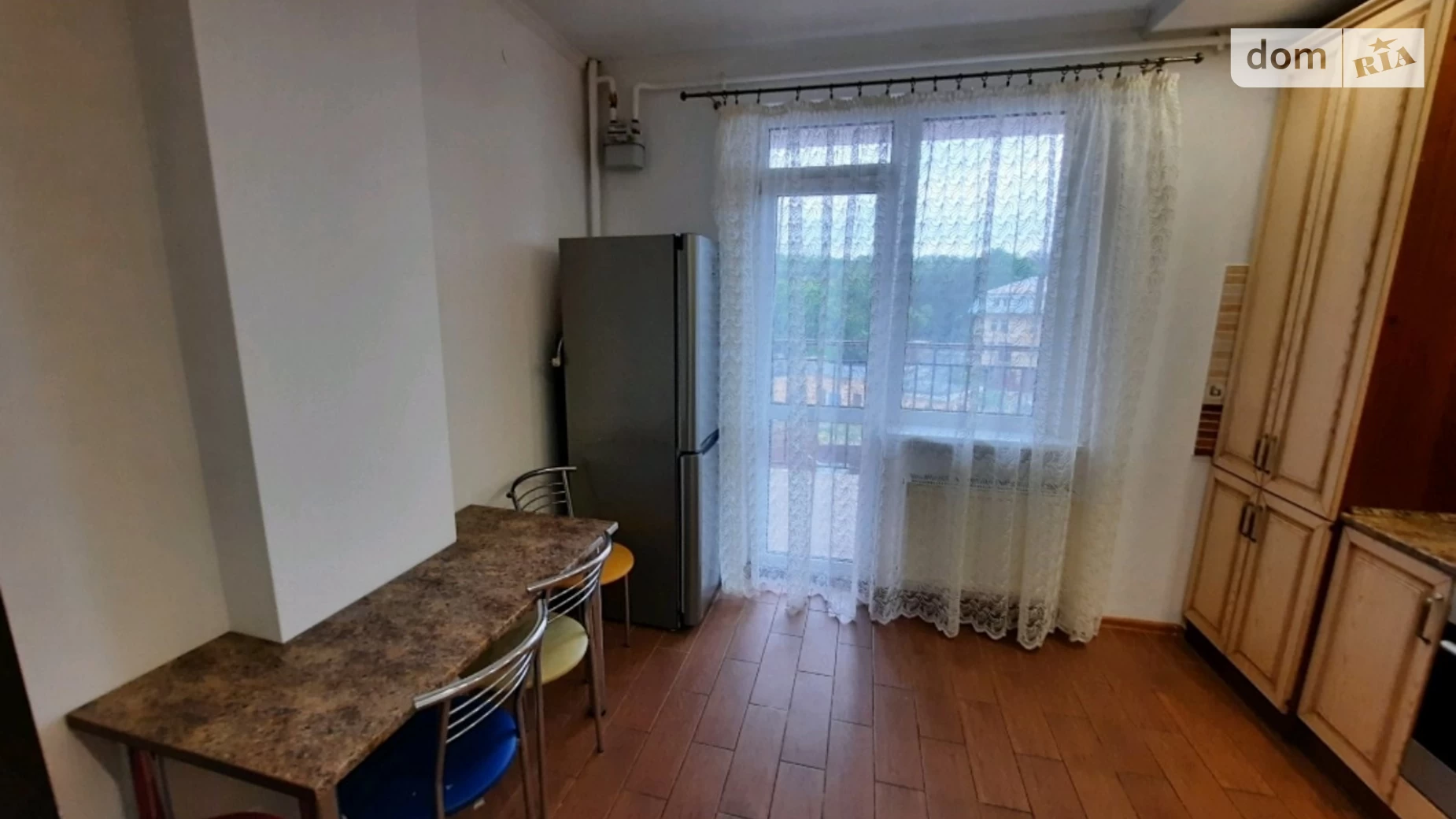 Продается 2-комнатная квартира 70.7 кв. м в Львове, ул. Железнодорожная - фото 3