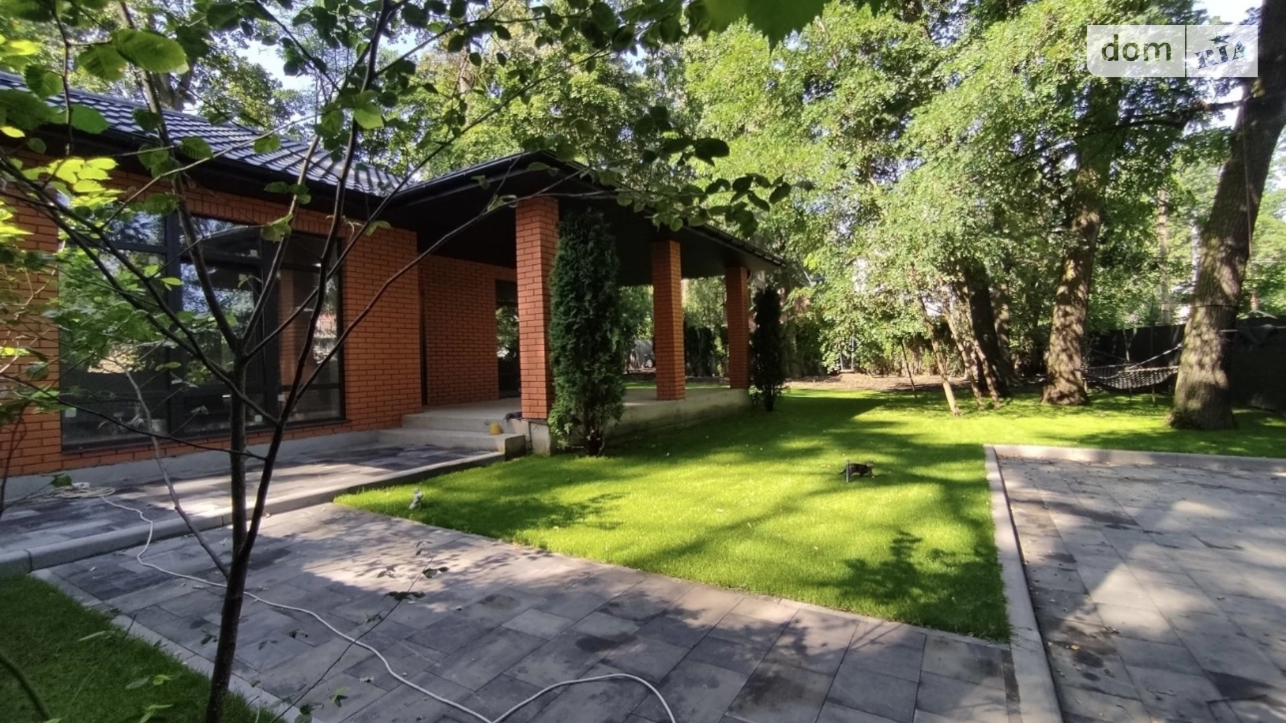 Продается одноэтажный дом 150 кв. м с верандой, цена: 195000 $ - фото 2