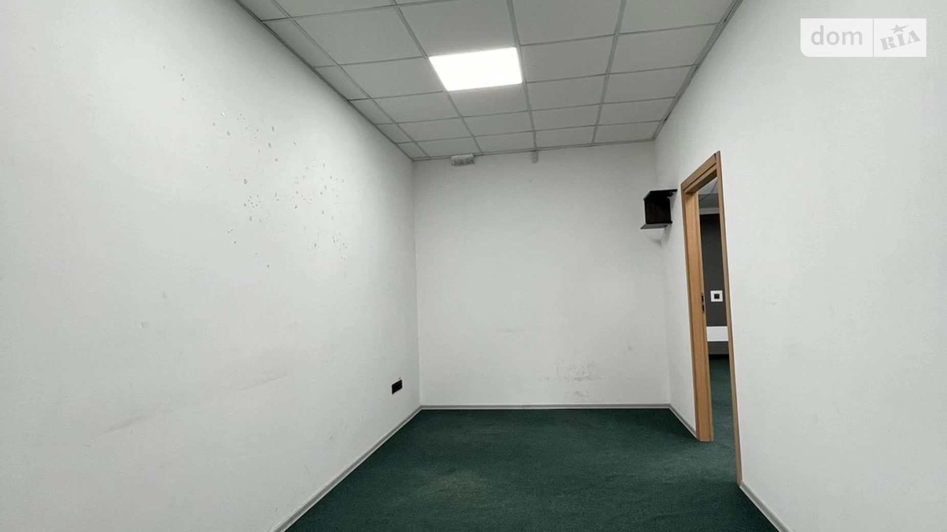 Сдается в аренду офис 63.8 кв. м в бизнес-центре, цена: 510 $ - фото 4