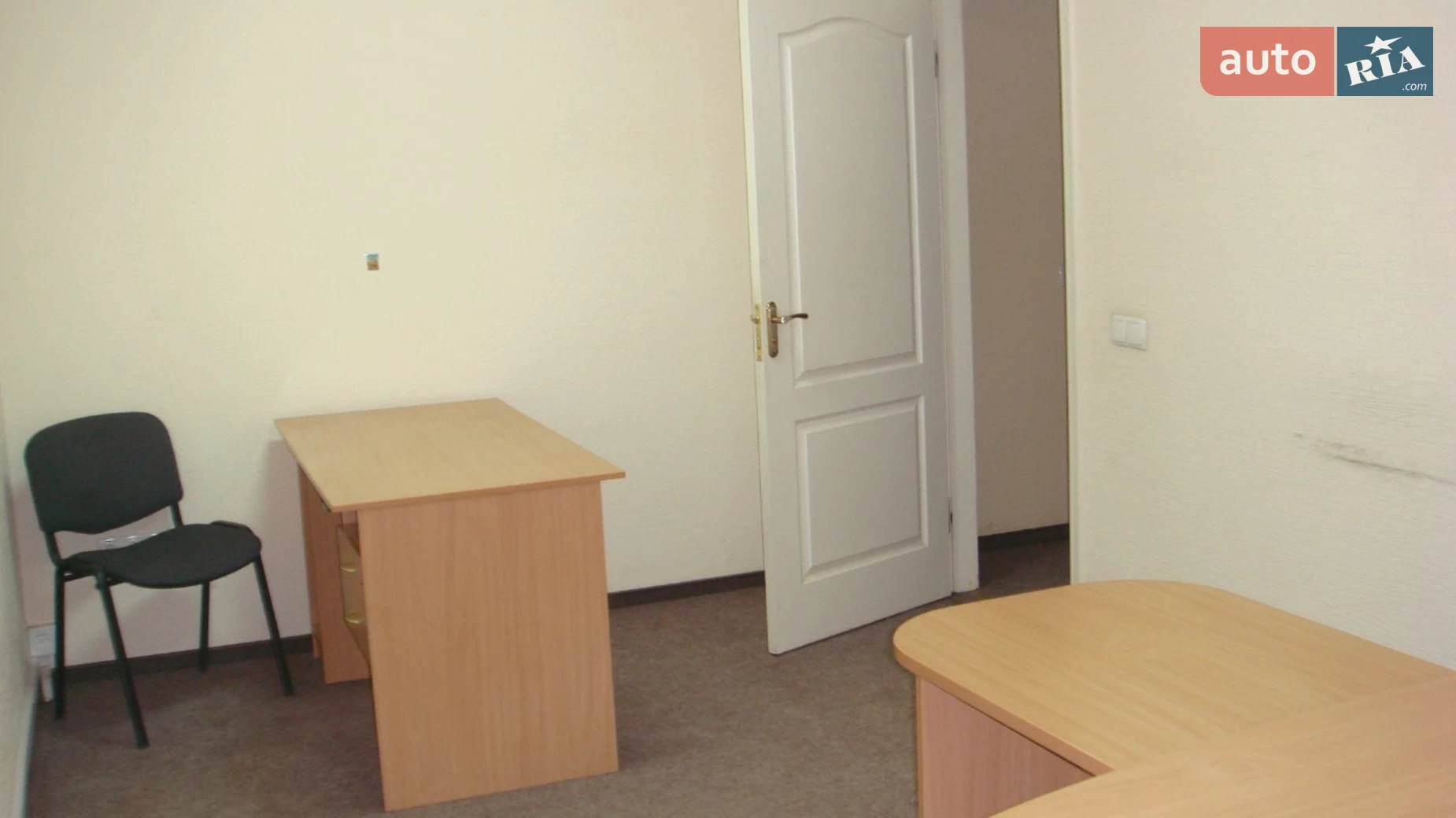 Продається офіс 82 кв. м в бізнес-центрі, цена: 47500 $ - фото 5