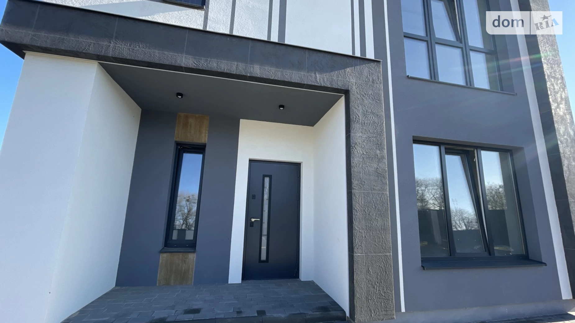Продается дом на 2 этажа 130 кв. м с садом, цена: 135000 $ - фото 5