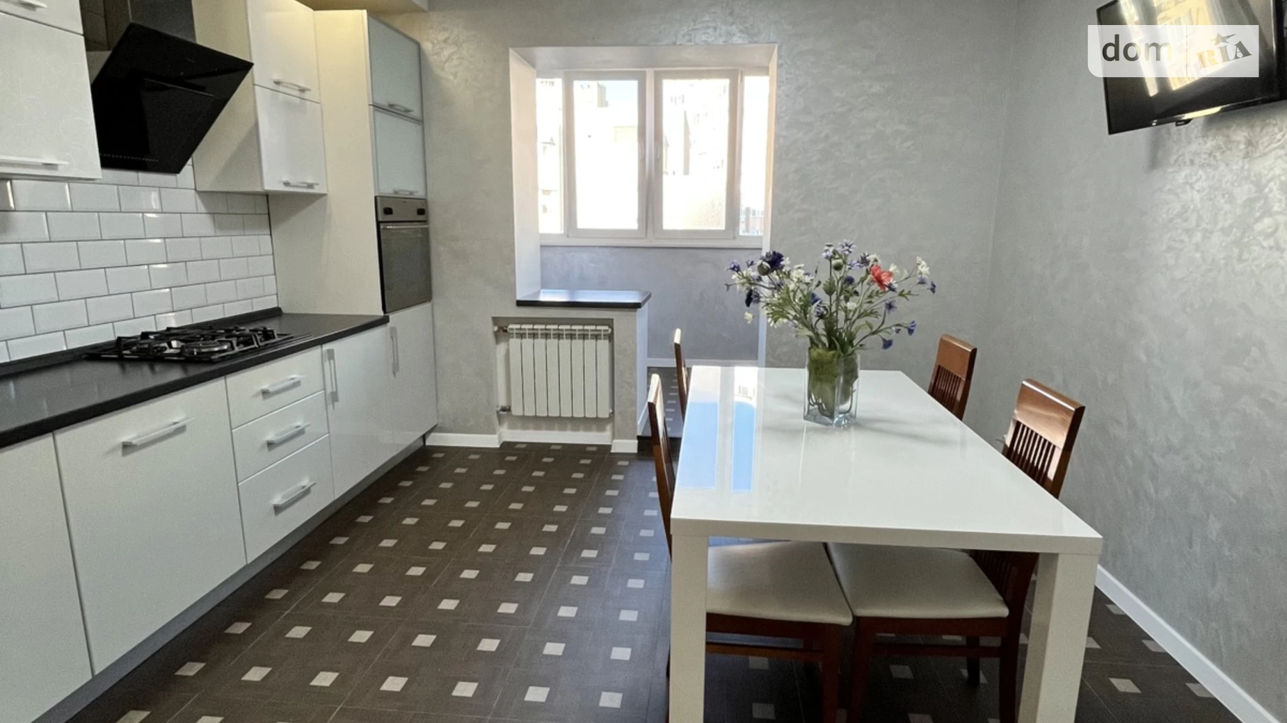 Продается 3-комнатная квартира 85 кв. м в Одессе, ул. Академика Сахарова, 26 - фото 2