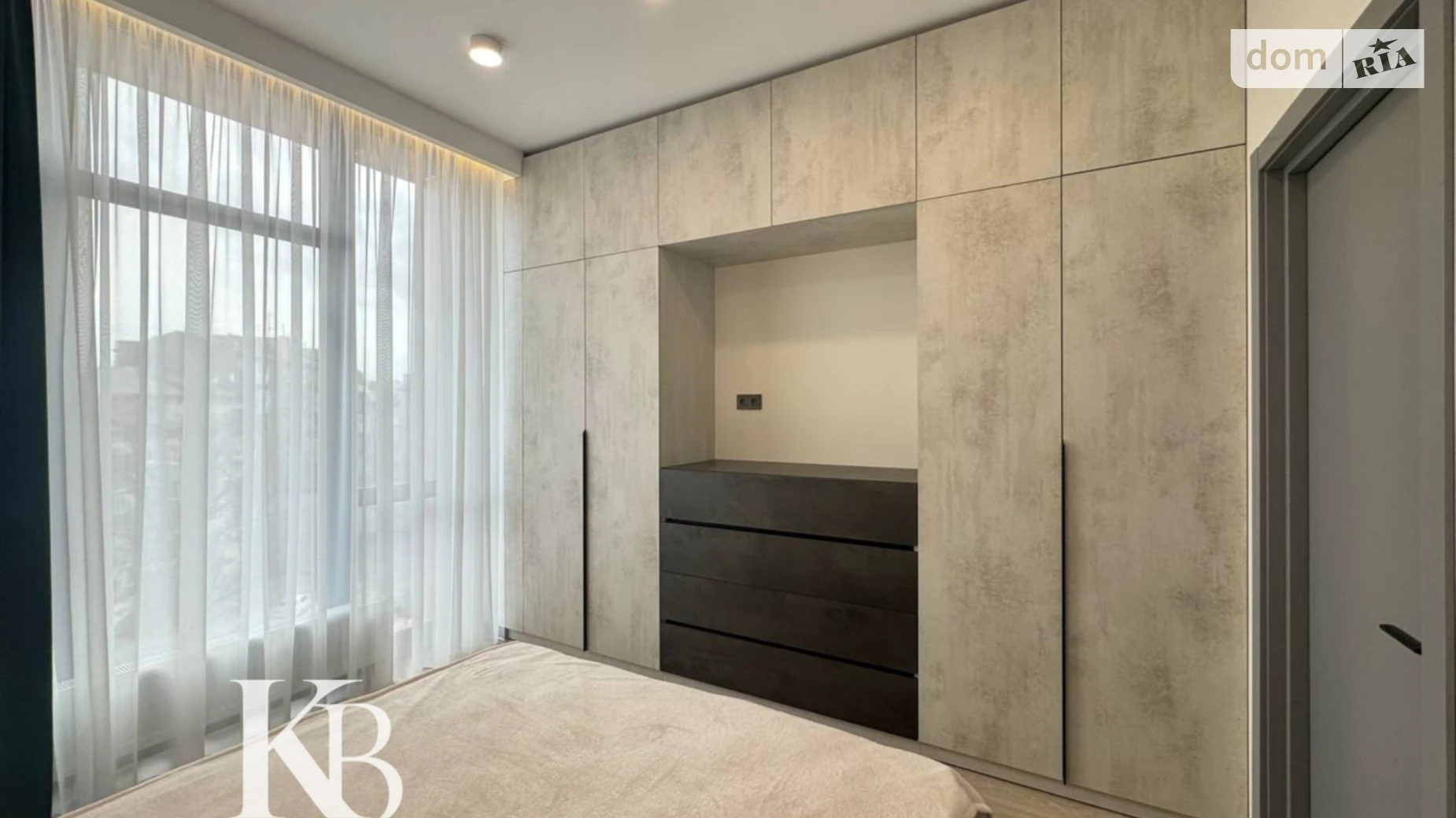 Сдается в аренду 1-комнатная квартира 49.2 кв. м в Днепре, бул. Кучеревского, 1 - фото 4