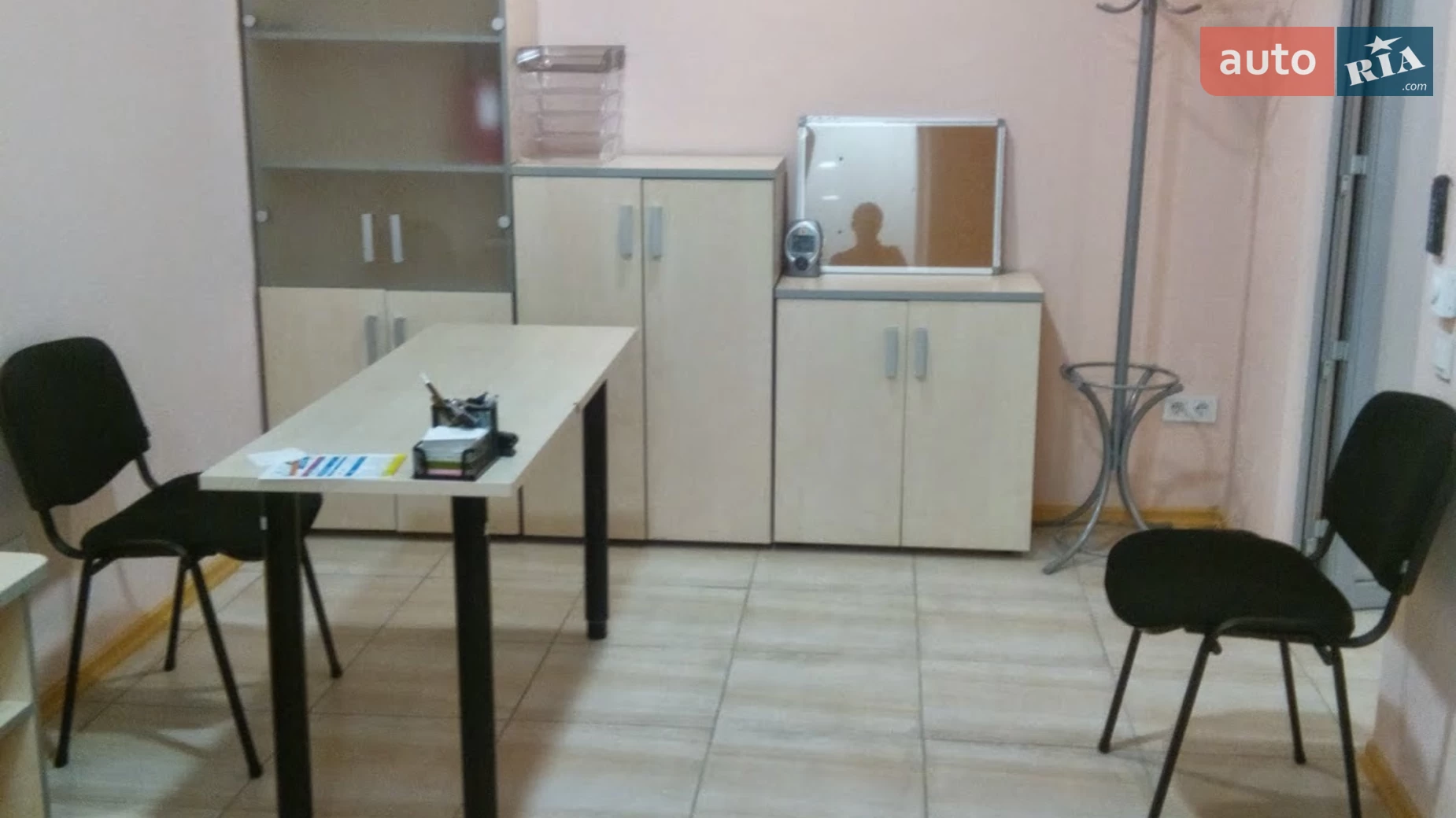 Здається в оренду офіс 160 кв. м в бізнес-центрі, цена: 1120 $ - фото 2