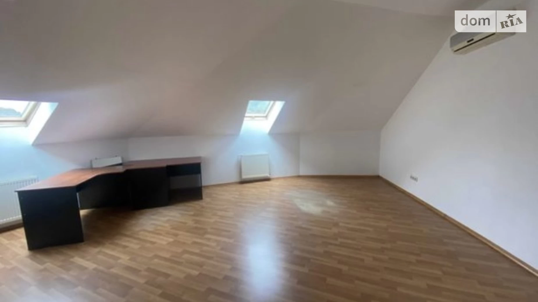 Сдается в аренду офис 35 кв. м в бизнес-центре, цена: 240 $ - фото 4