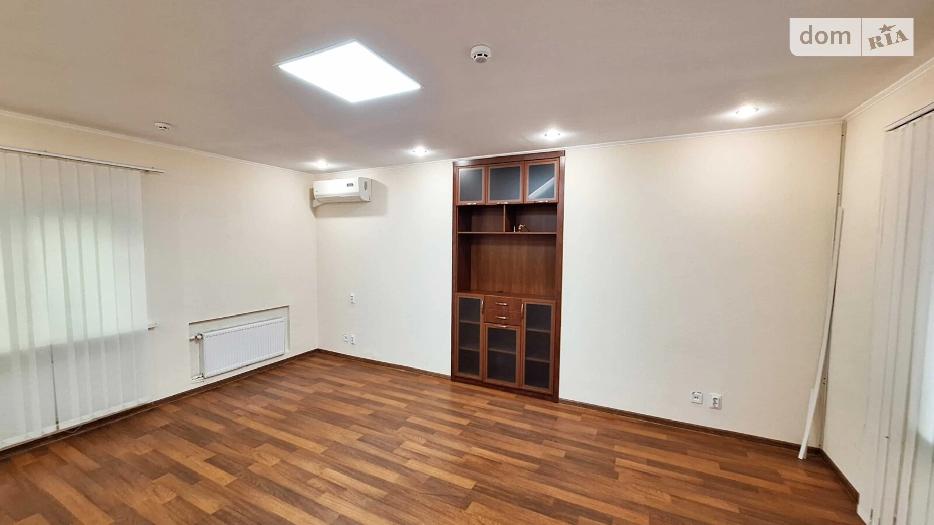 Сдается в аренду офис 150 кв. м в бизнес-центре, цена: 25500 грн - фото 3