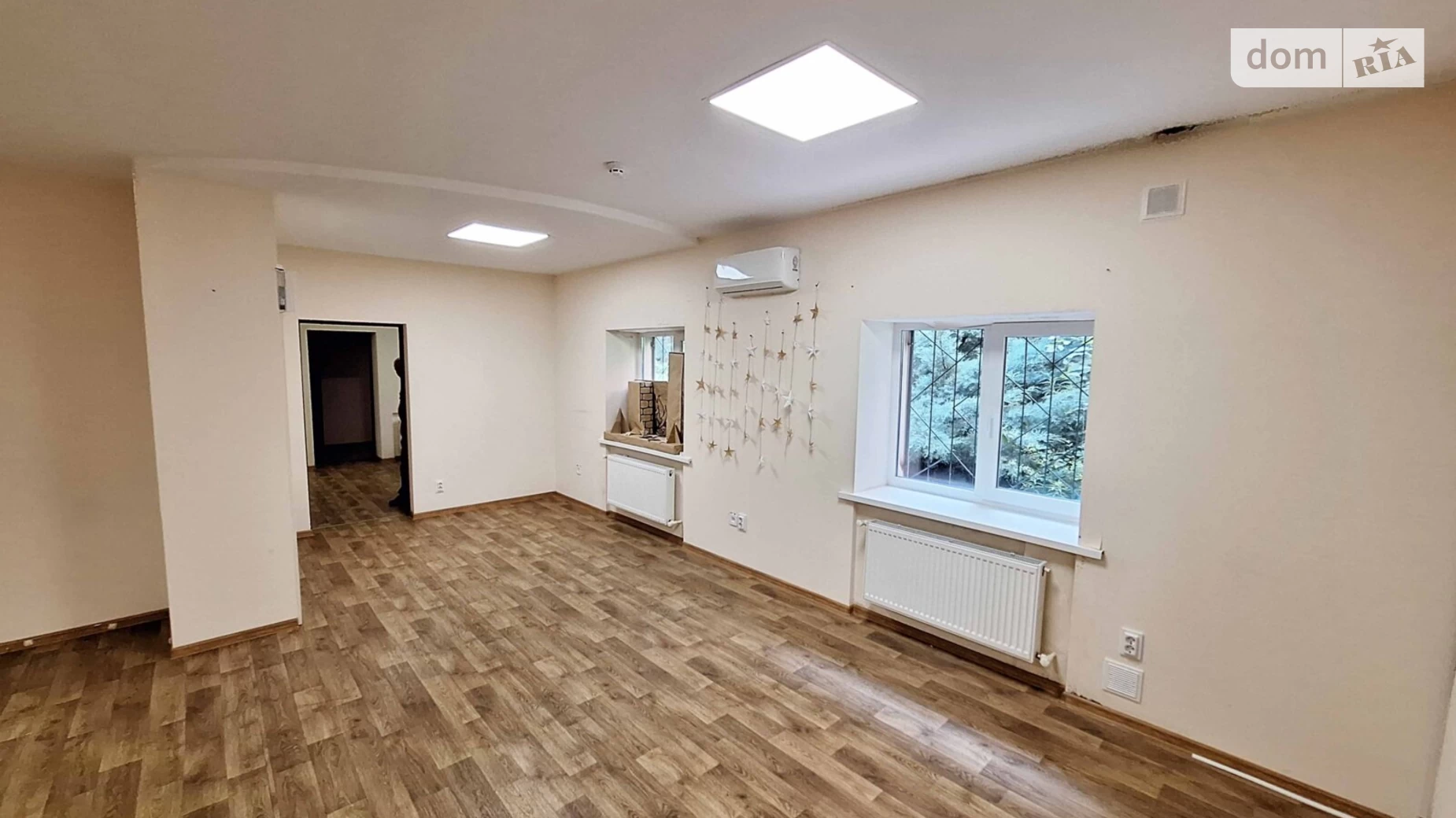 Сдается в аренду офис 150 кв. м в бизнес-центре, цена: 25500 грн - фото 4
