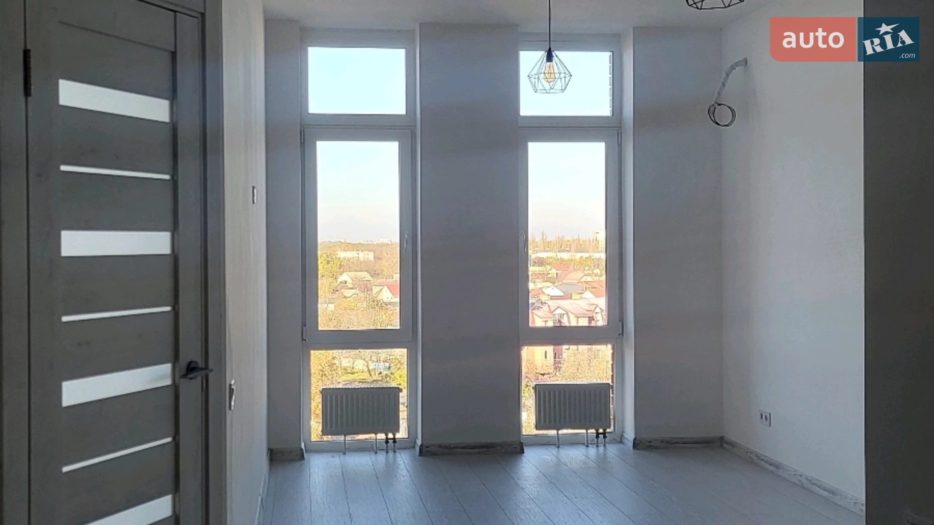 Продается 2-комнатная квартира 43 кв. м в Одессе, ул. Радостная, 29 корпус 1 - фото 2