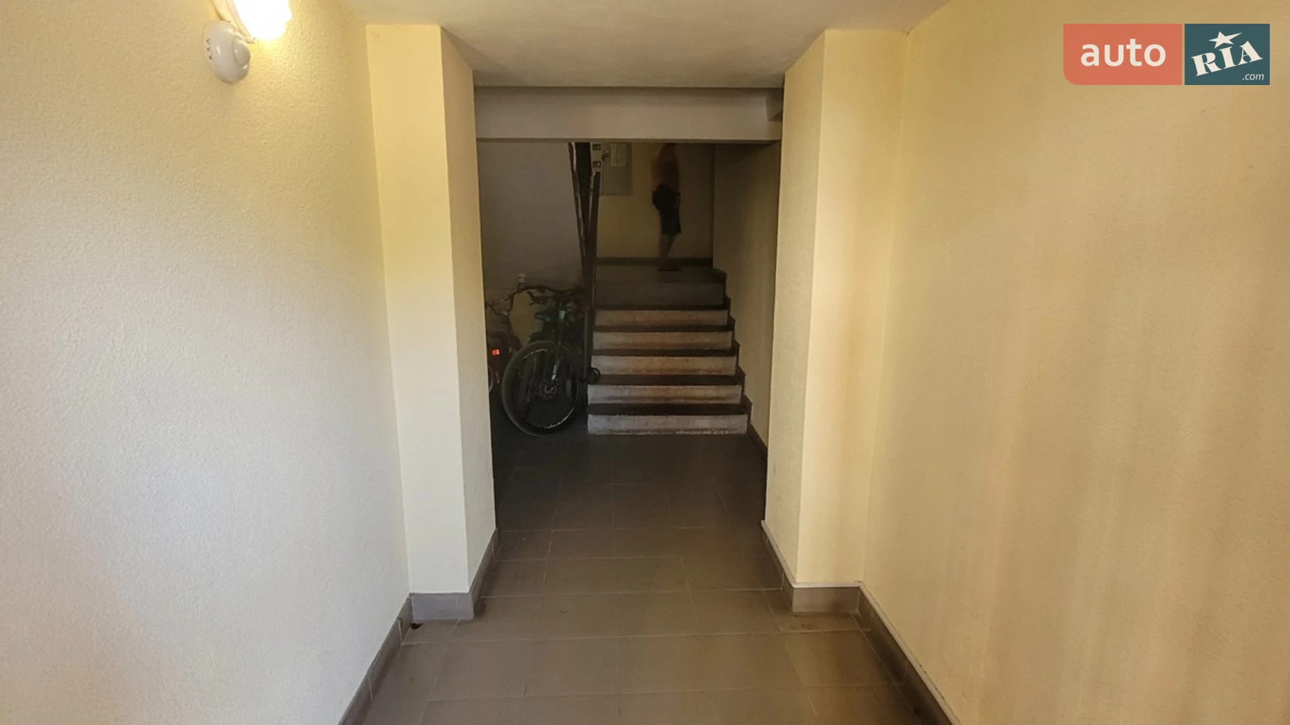 2-комнатная квартира 68 кв. м в Тернополе, ул. Довженко Александра - фото 4