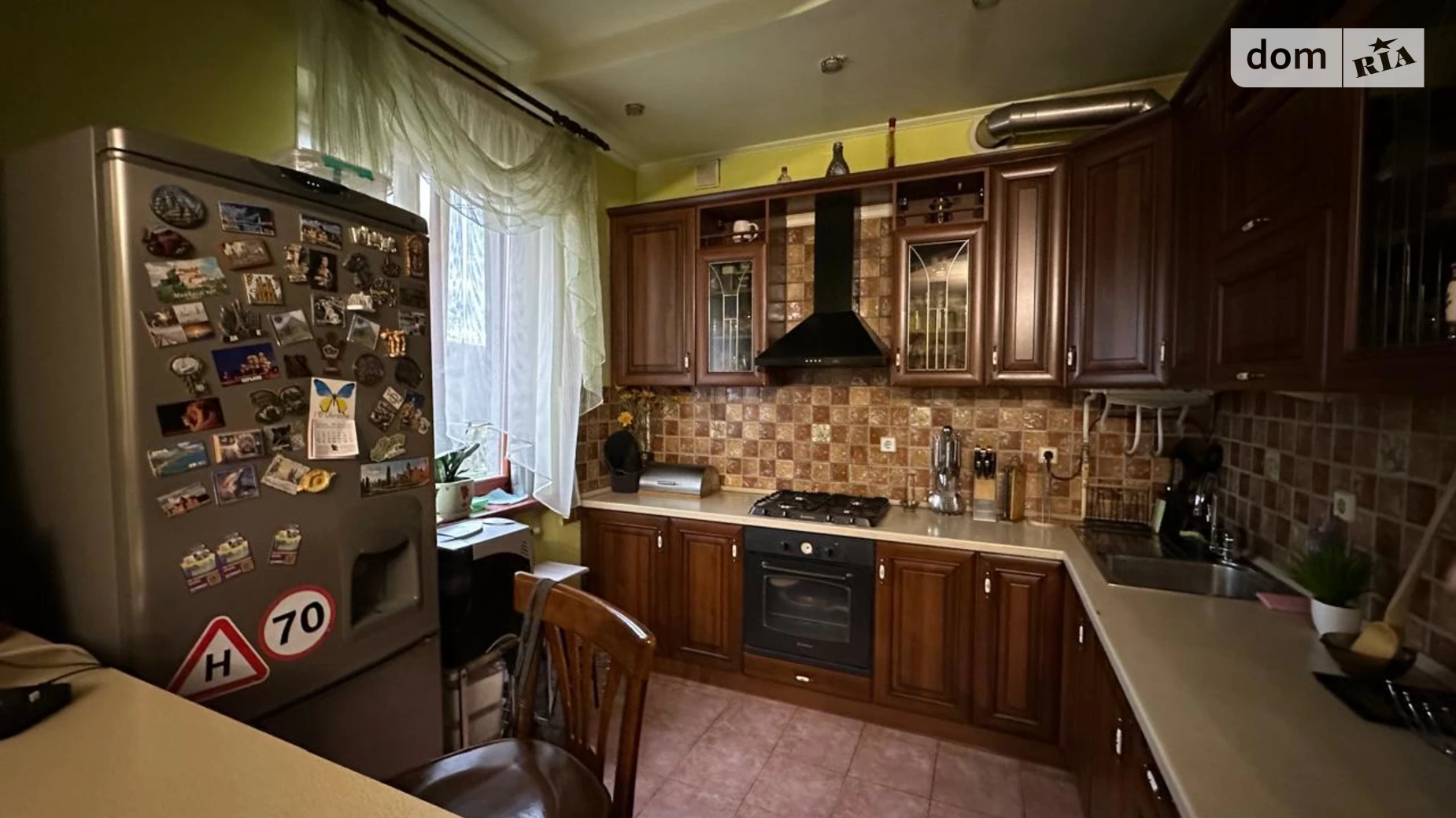 Продається 4-кімнатна квартира 144.9 кв. м у Ужгороді, пров. Мебльовиків - фото 2