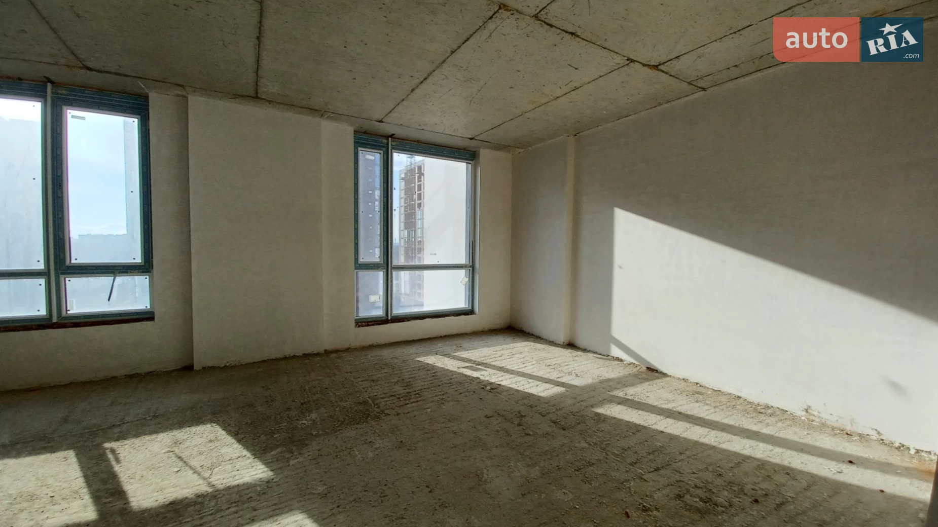 Продается 3-комнатная квартира 93 кв. м в Ивано-Франковске, ул. Ленкавского - фото 3