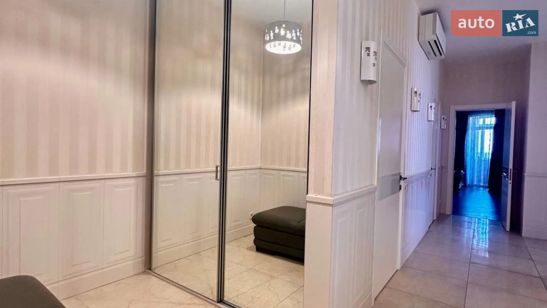 Продается 3-комнатная квартира 115 кв. м в Харькове, ул. Культуры, 22В - фото 2