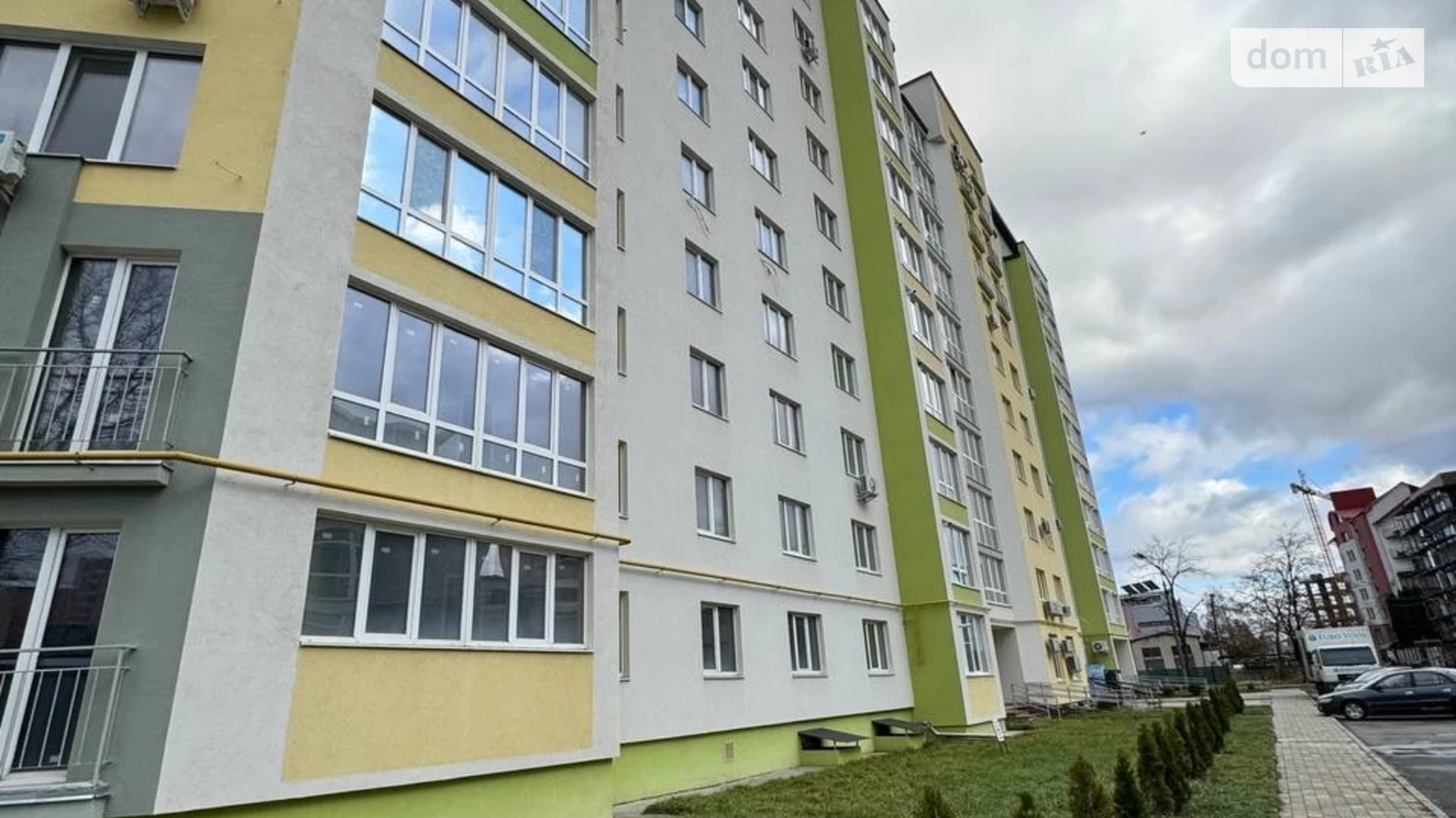 3-комнатная квартира 80 кв. м в Тернополе, ул. Чумацкая - фото 2