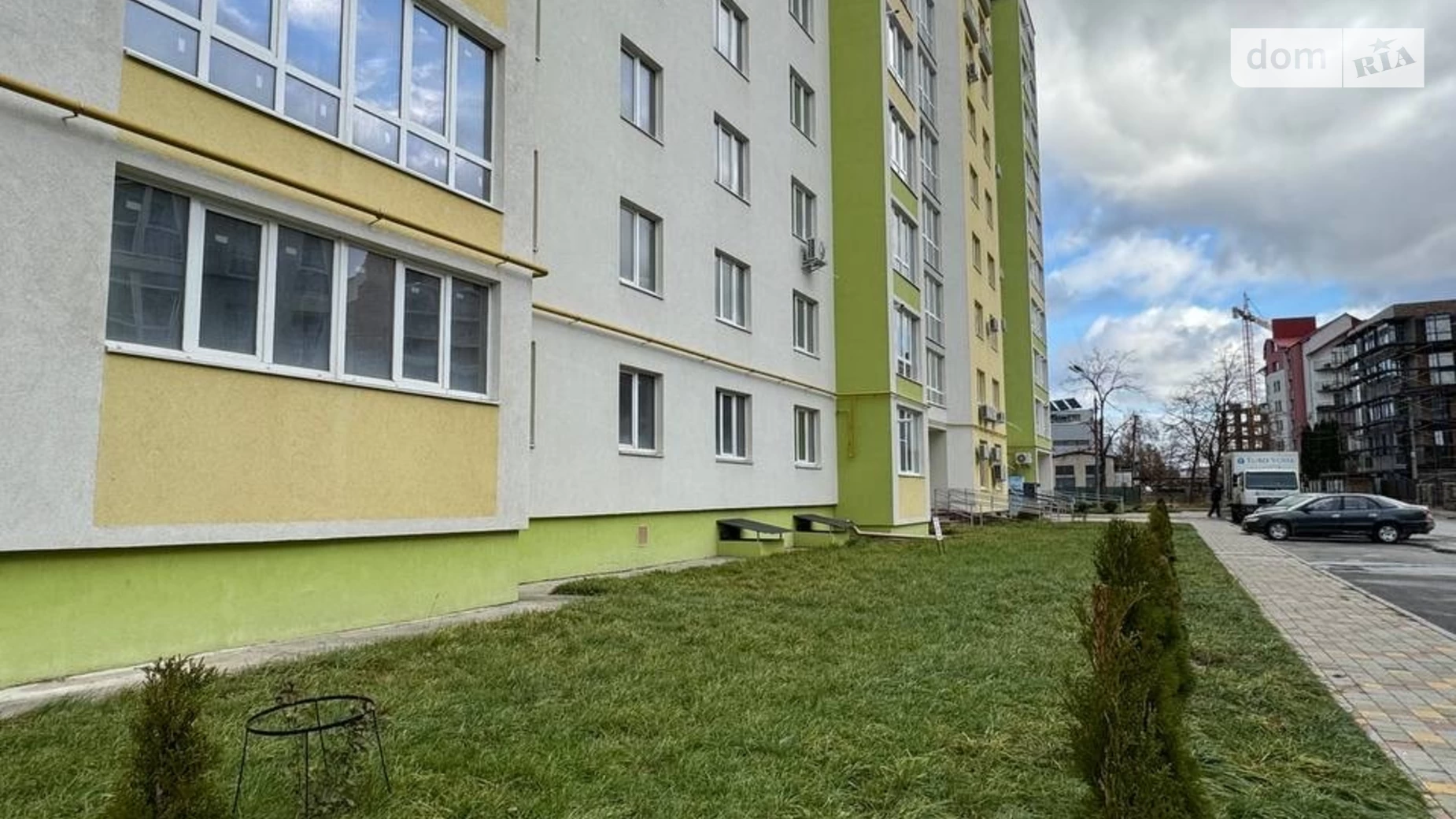 3-комнатная квартира 80 кв. м в Тернополе, ул. Чумацкая - фото 3