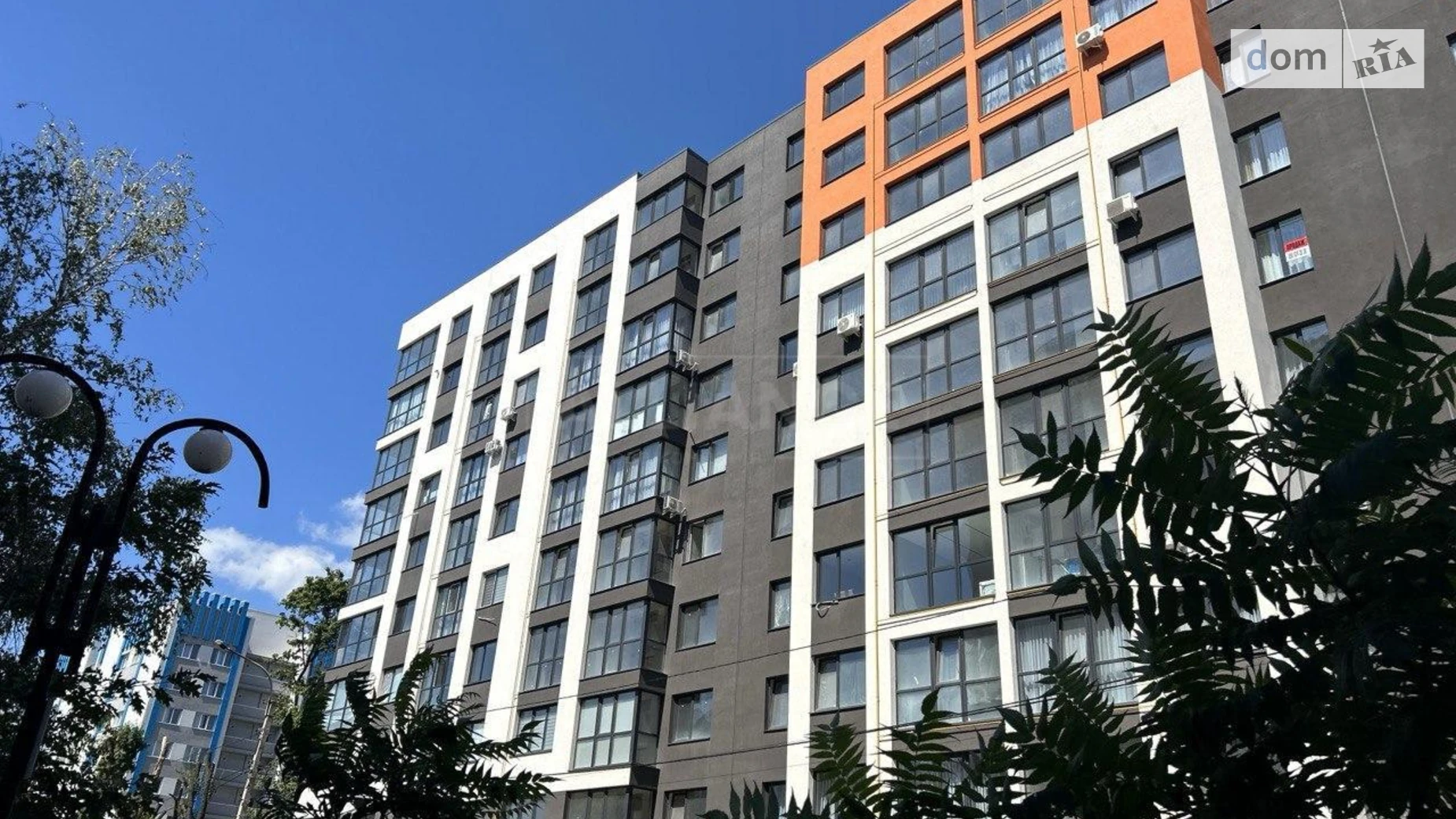 Продается 2-комнатная квартира 59.38 кв. м в Ивано-Франковске, ул. Национальной Гвардии, 3 - фото 2