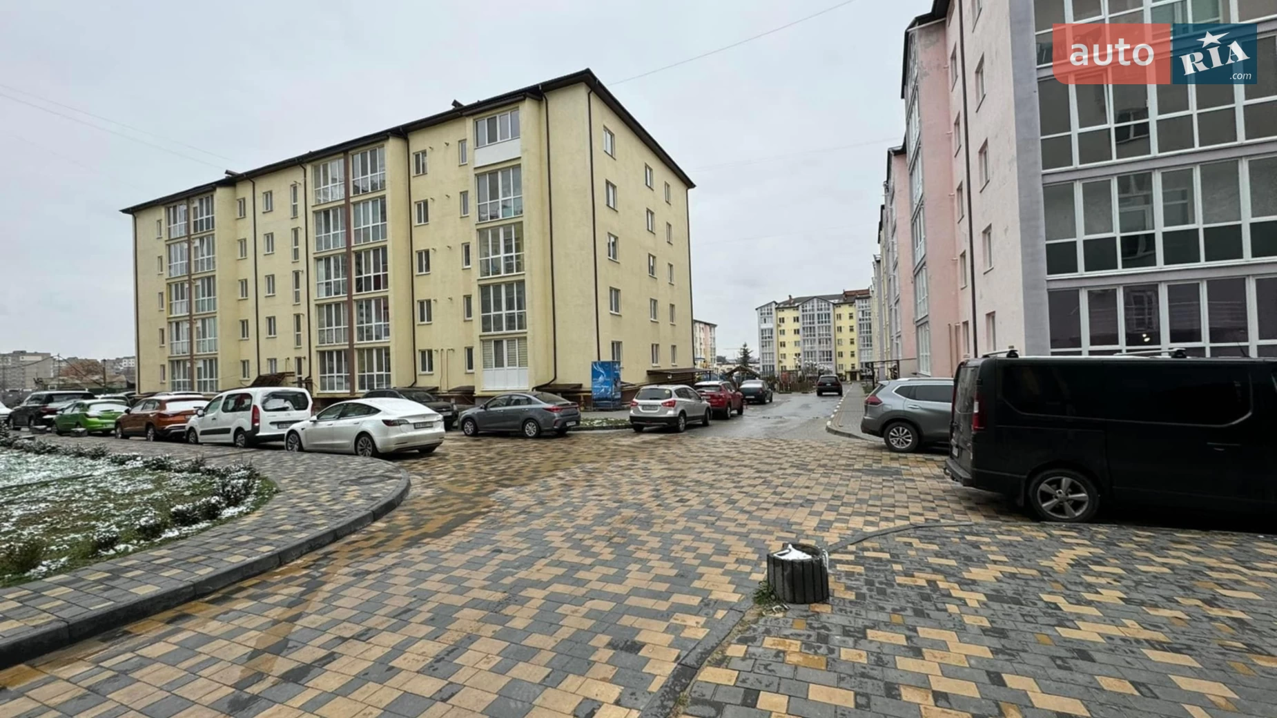 Продается 1-комнатная квартира 48 кв. м в Зарванцах, ул. Одесская, 3А - фото 3