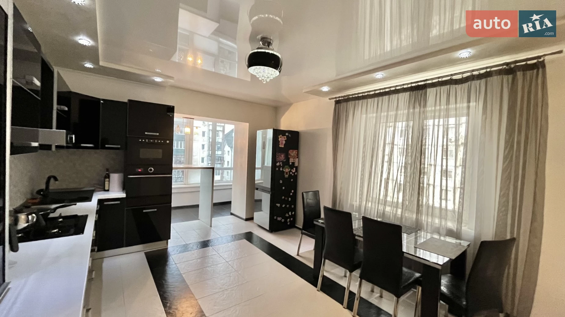 Продается 5-комнатная квартира 245 кв. м в Хмельницком, просп. Мира - фото 4