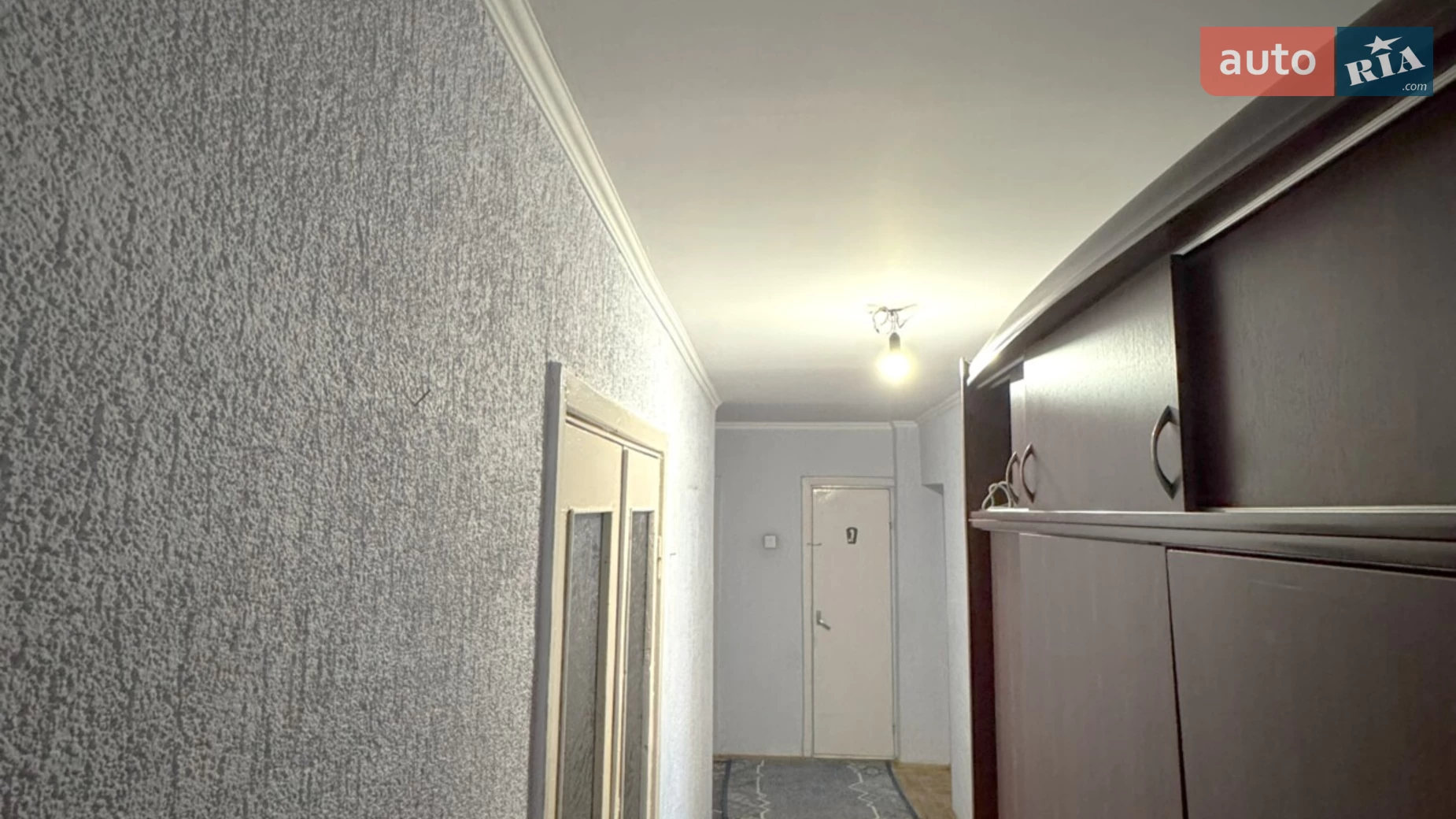 Продается 4-комнатная квартира 77.4 кв. м в Львове, ул. Окуневского, 3 - фото 2
