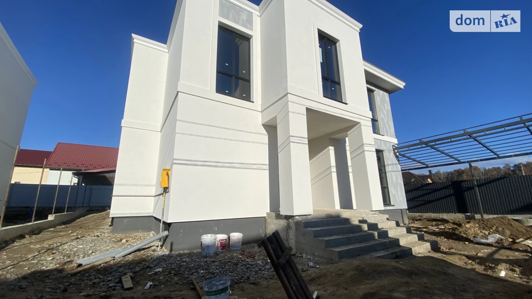 Продается дом на 2 этажа 170 кв. м с камином, цена: 160000 $ - фото 2