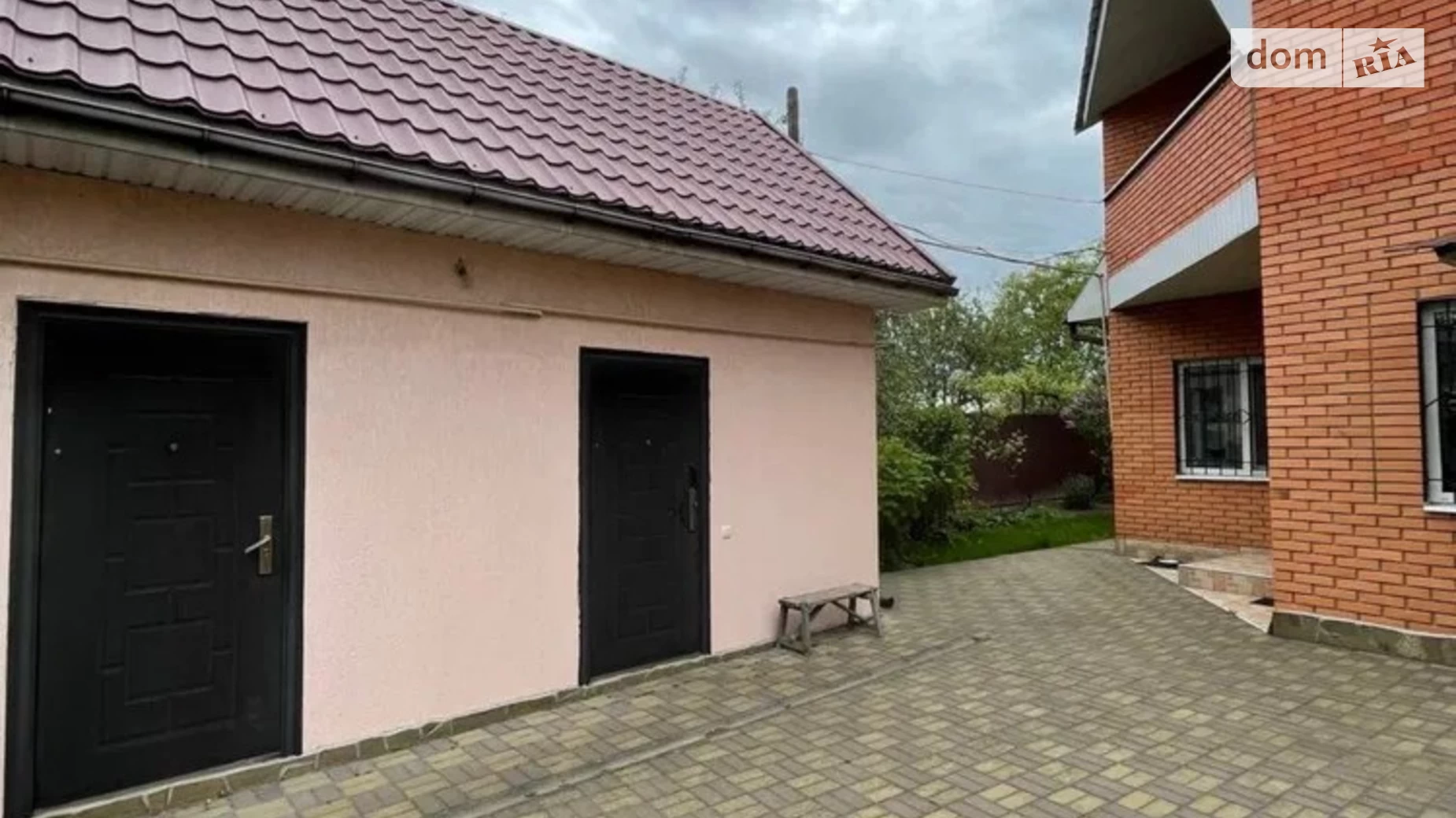 Продается дом на 3 этажа 238.5 кв. м с бассейном, цена: 135000 $ - фото 2