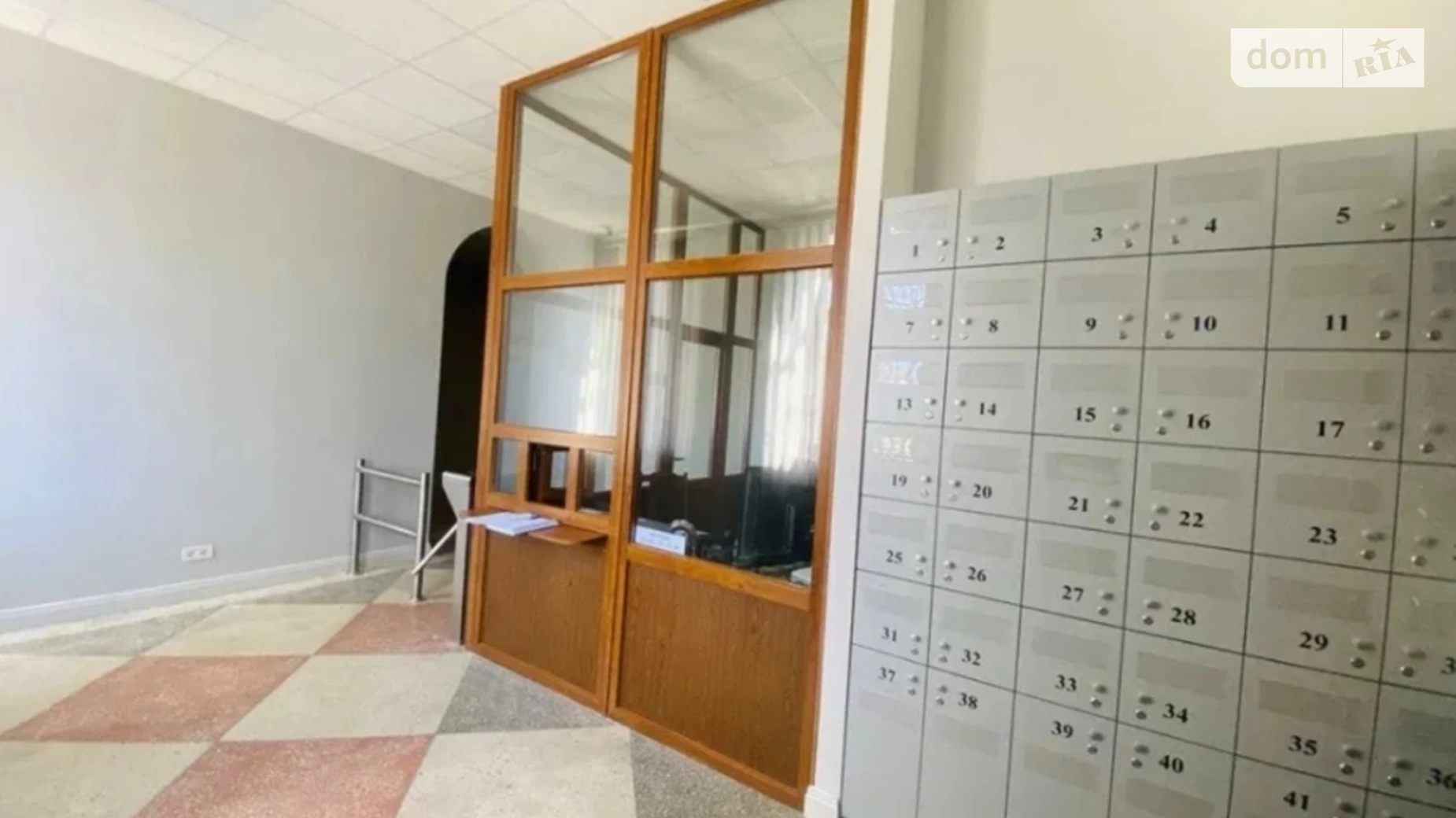 Сдается в аренду офис 46 кв. м в бизнес-центре, цена: 18400 грн - фото 4