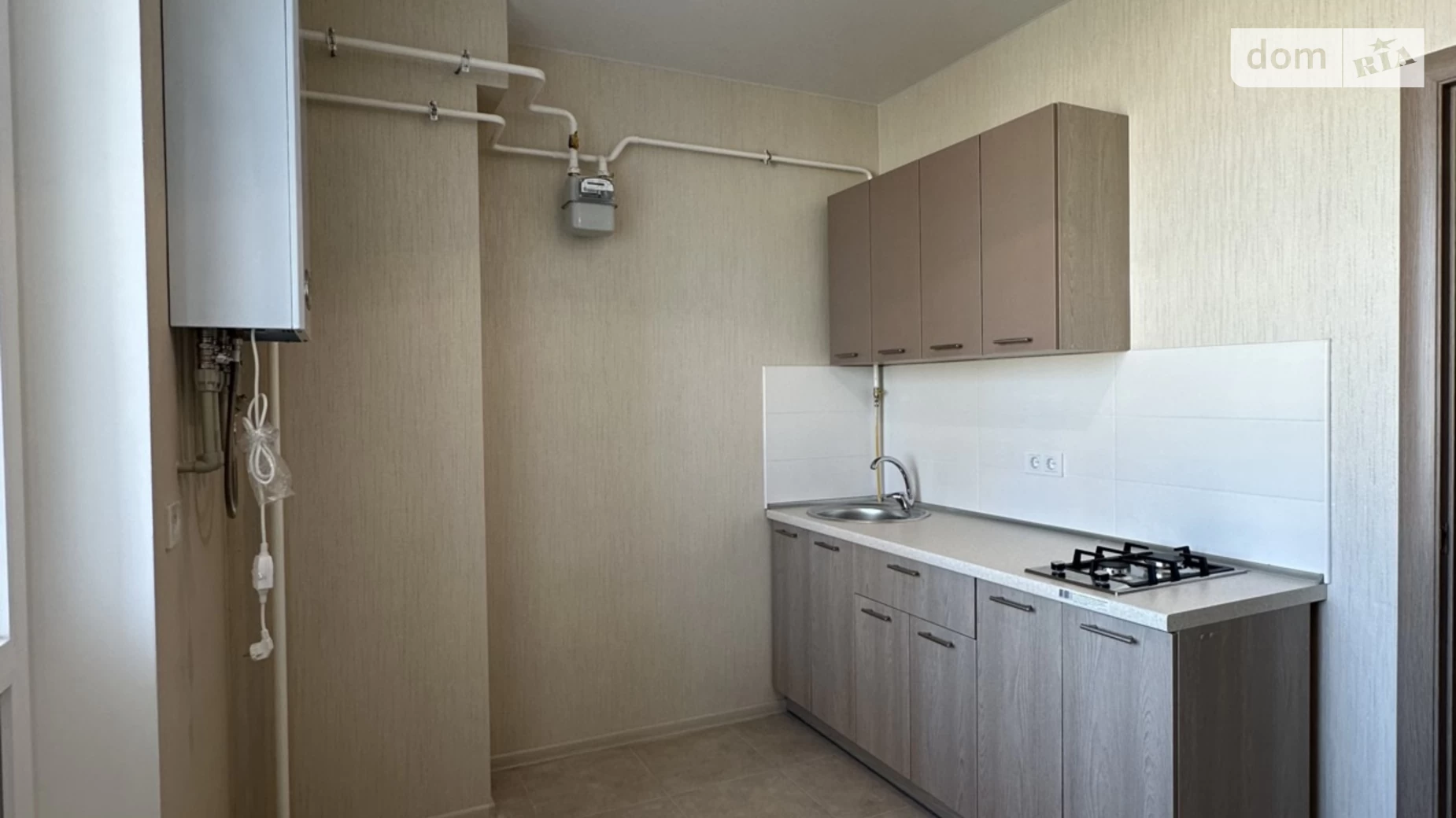 Продается 1-комнатная квартира 32.7 кв. м в Авангарде, ул. Европейская, 22 - фото 2