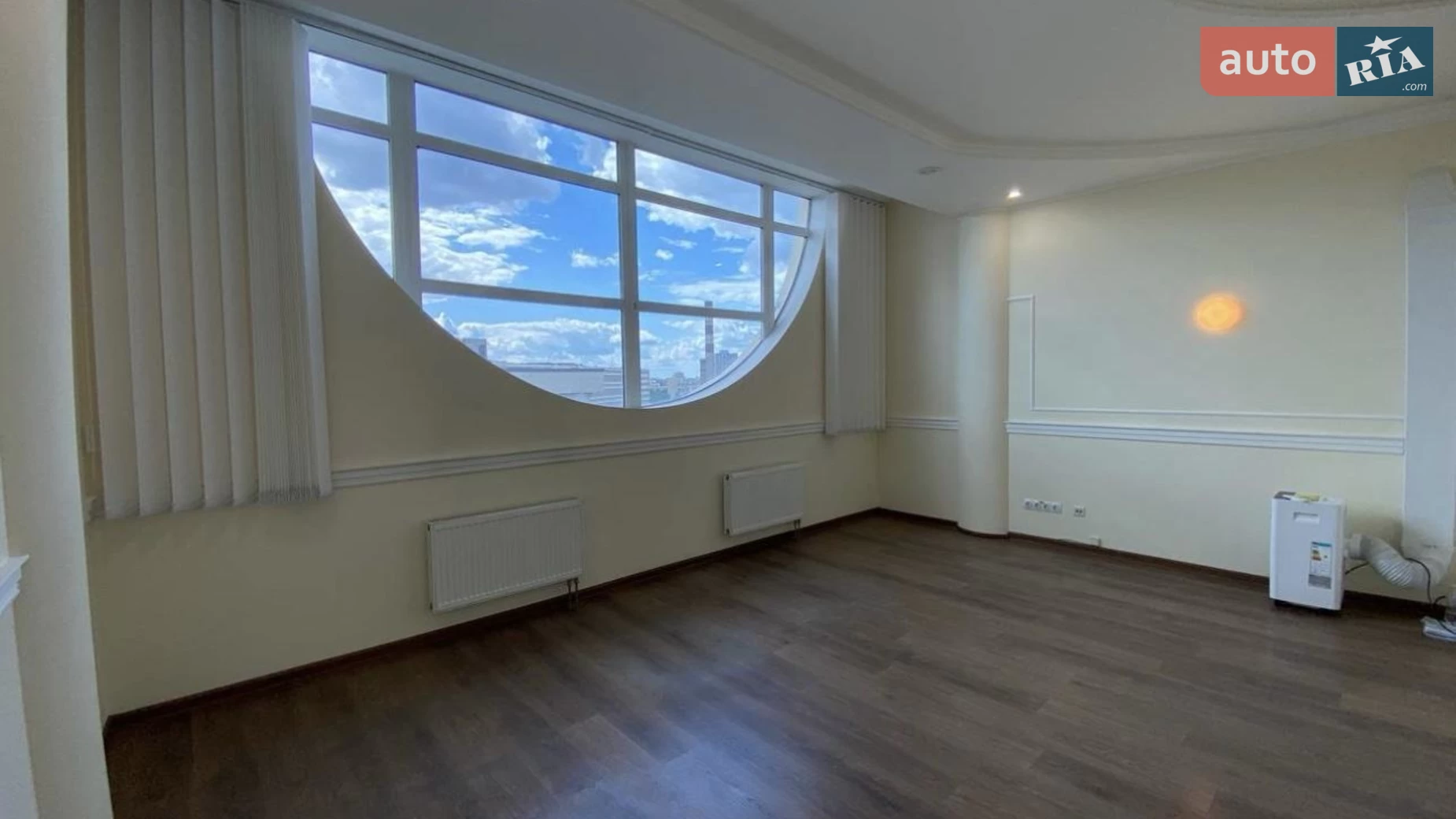 Сдается в аренду офис 507 кв. м в бизнес-центре, цена: 7300 $ - фото 5